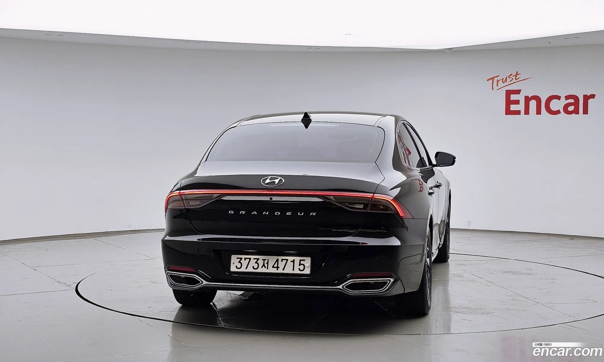 Hyundai Grandeur IG Hybrid 2020 — 3