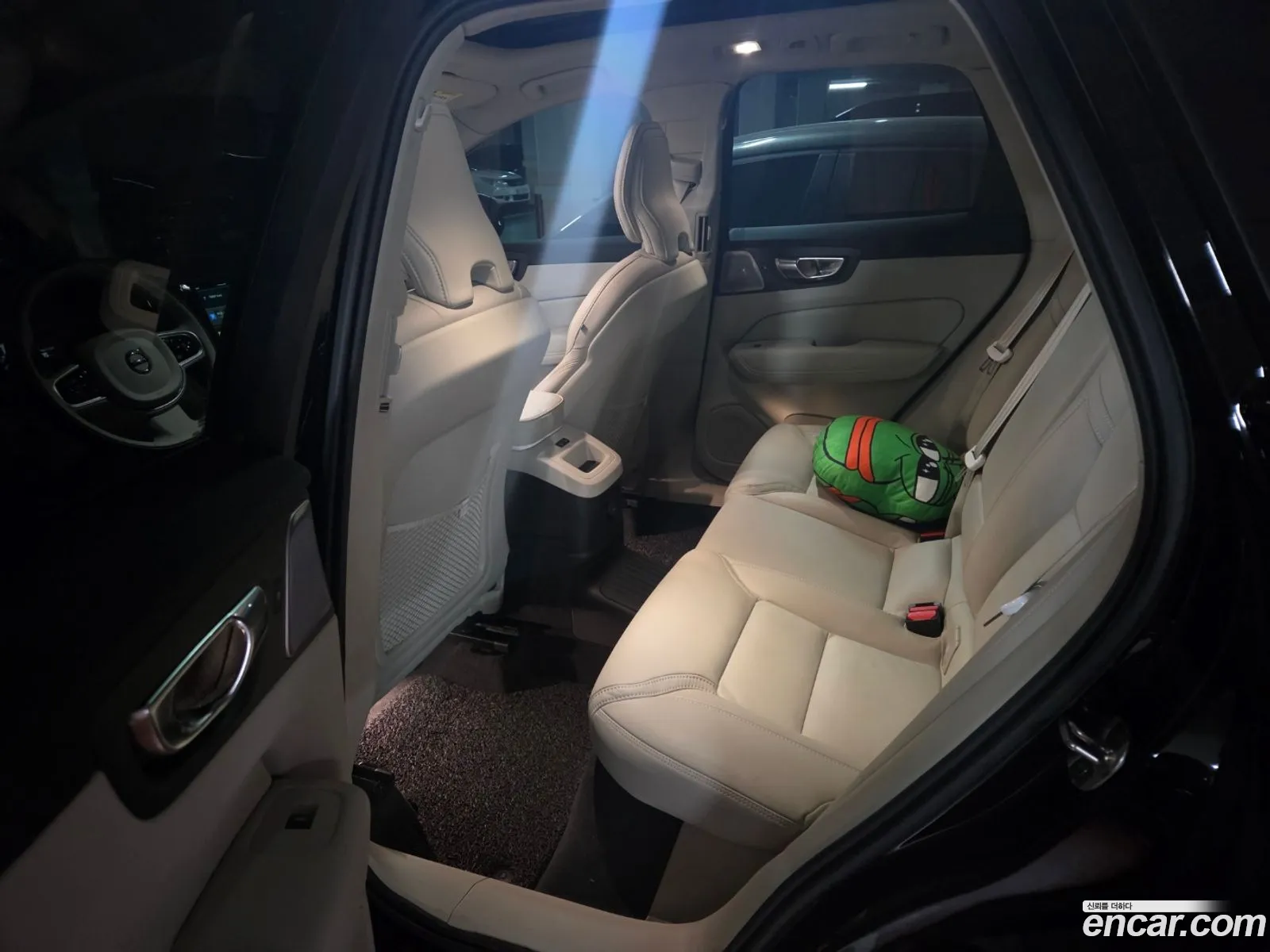 Volvo XC60 2025 — 6