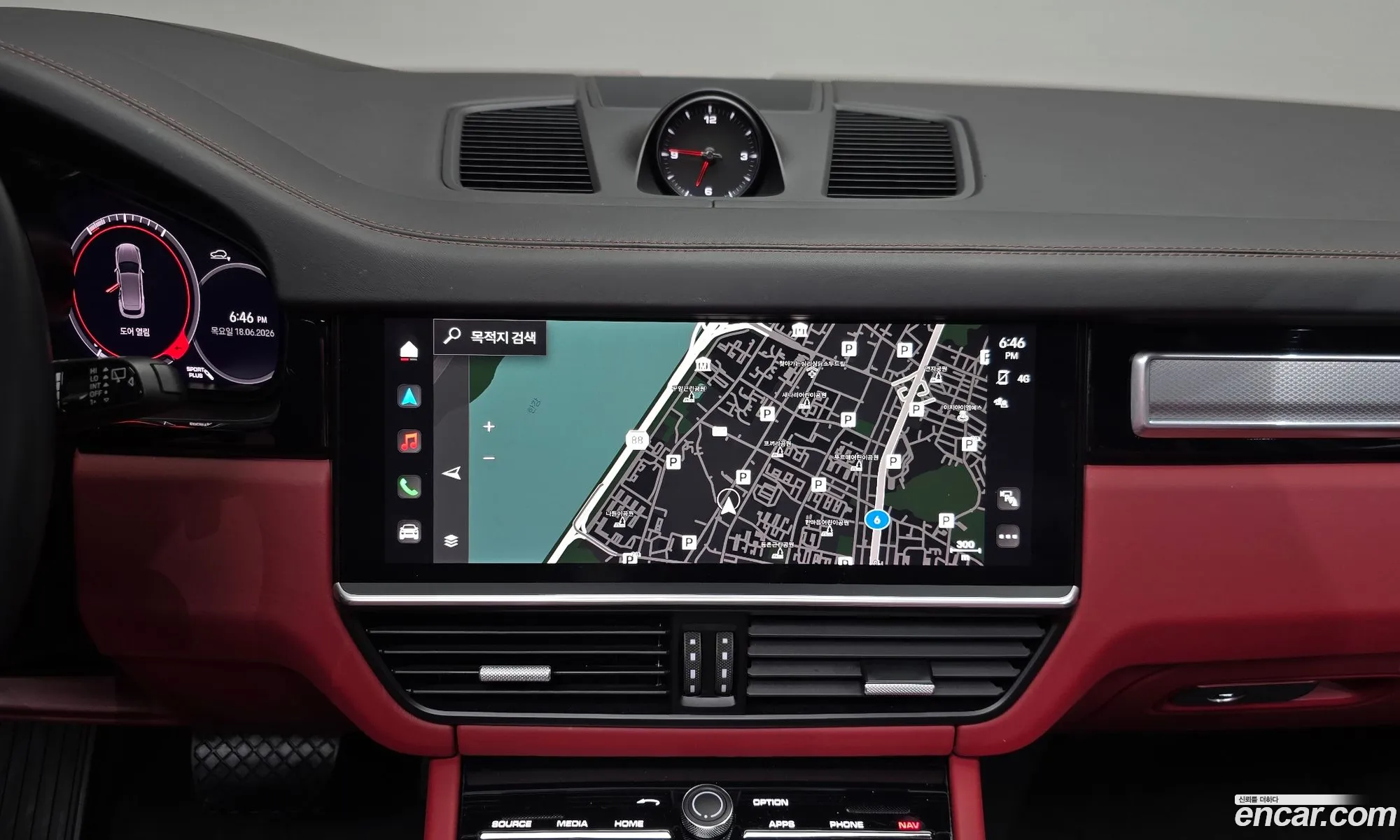 Porsche Cayenne 2022 WP1AA29Y1PDA01827 — 32