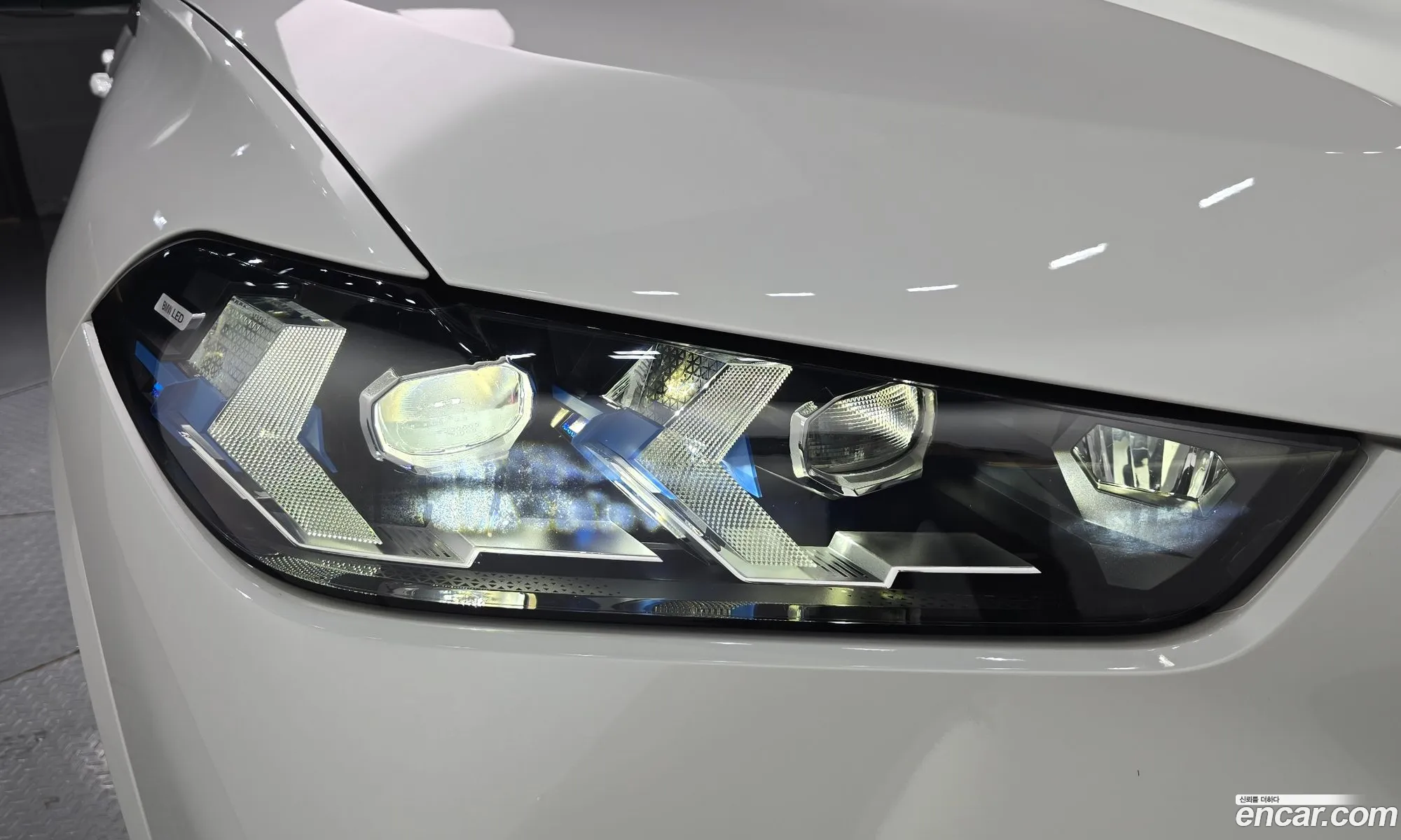 BMW X5 2025 WBA11EV05S9050847 — 30