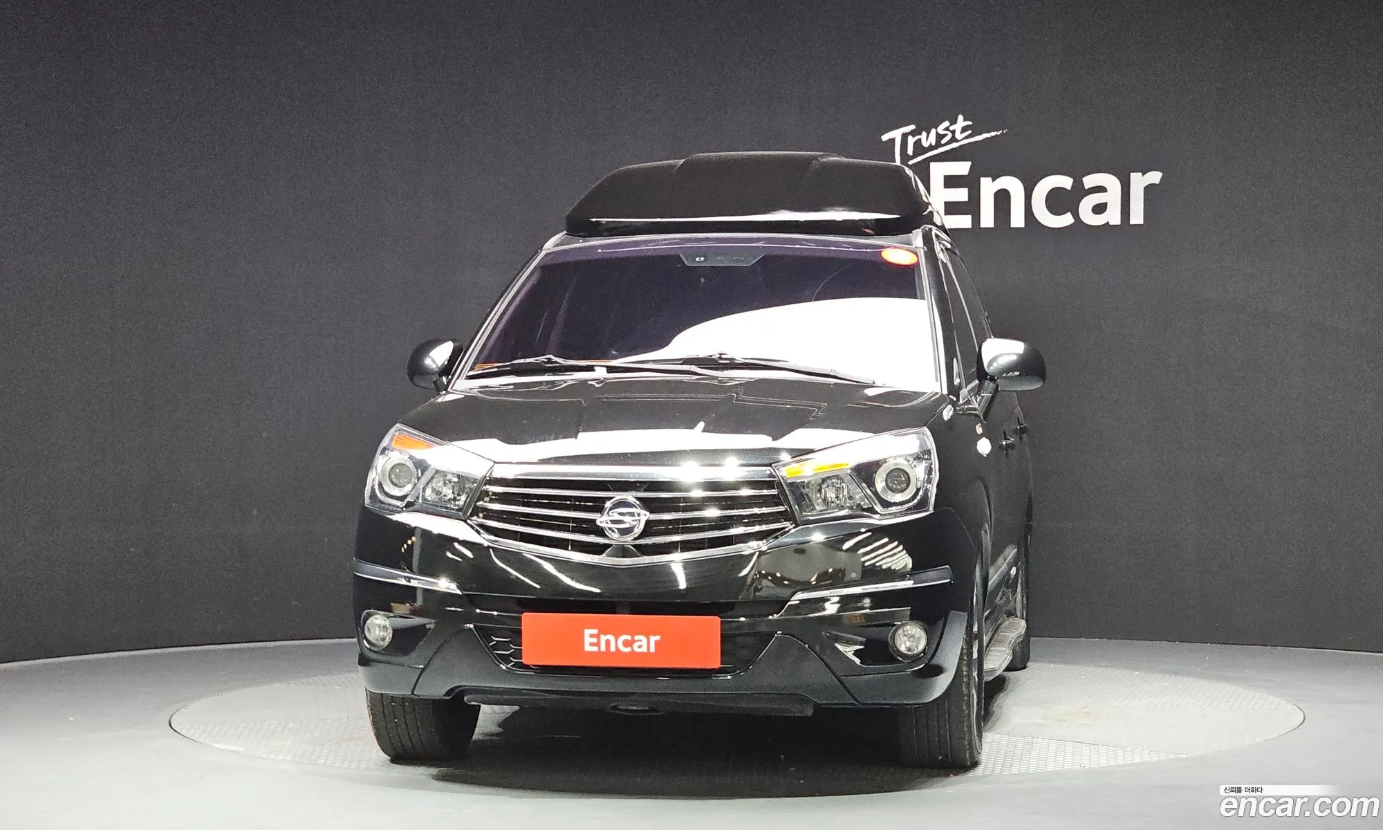 KG Mobility (SsangYong) Korando Turismo 2017 — 3