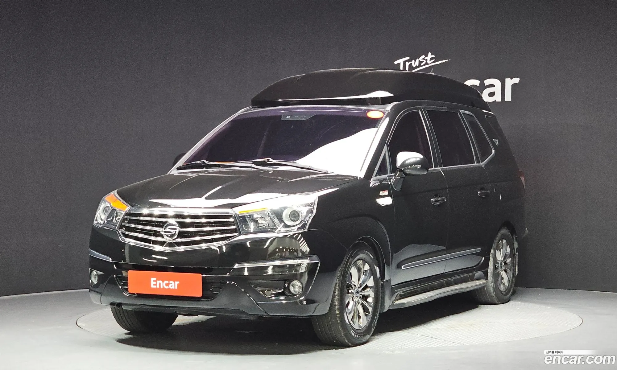 KG Mobility (SsangYong) Korando Turismo 2017 — 2