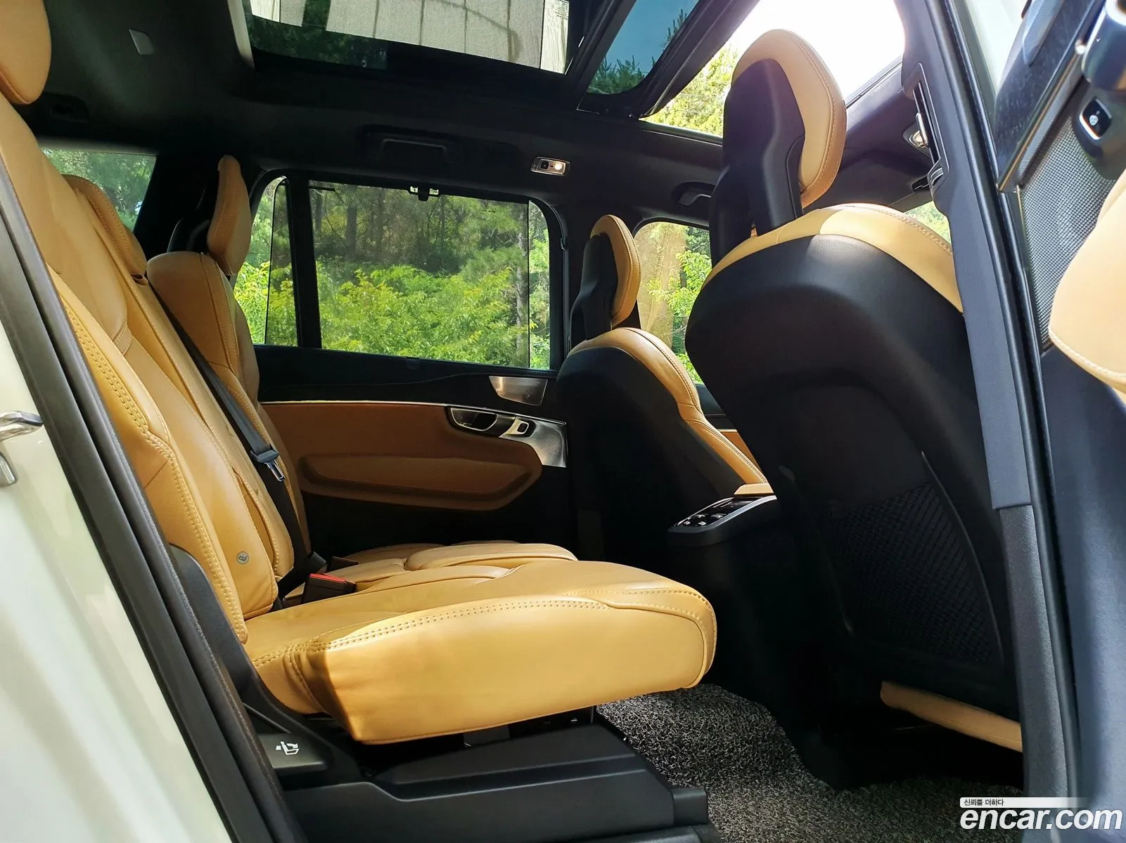 Volvo XC90 2021 — 7