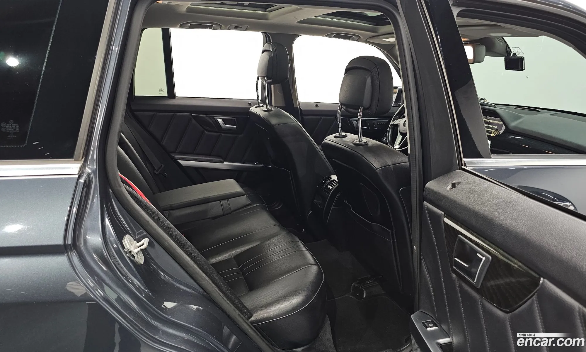 Mercedes-Benz GLK-Class X204 2015 WDCGG8EB3FG434393 — 34