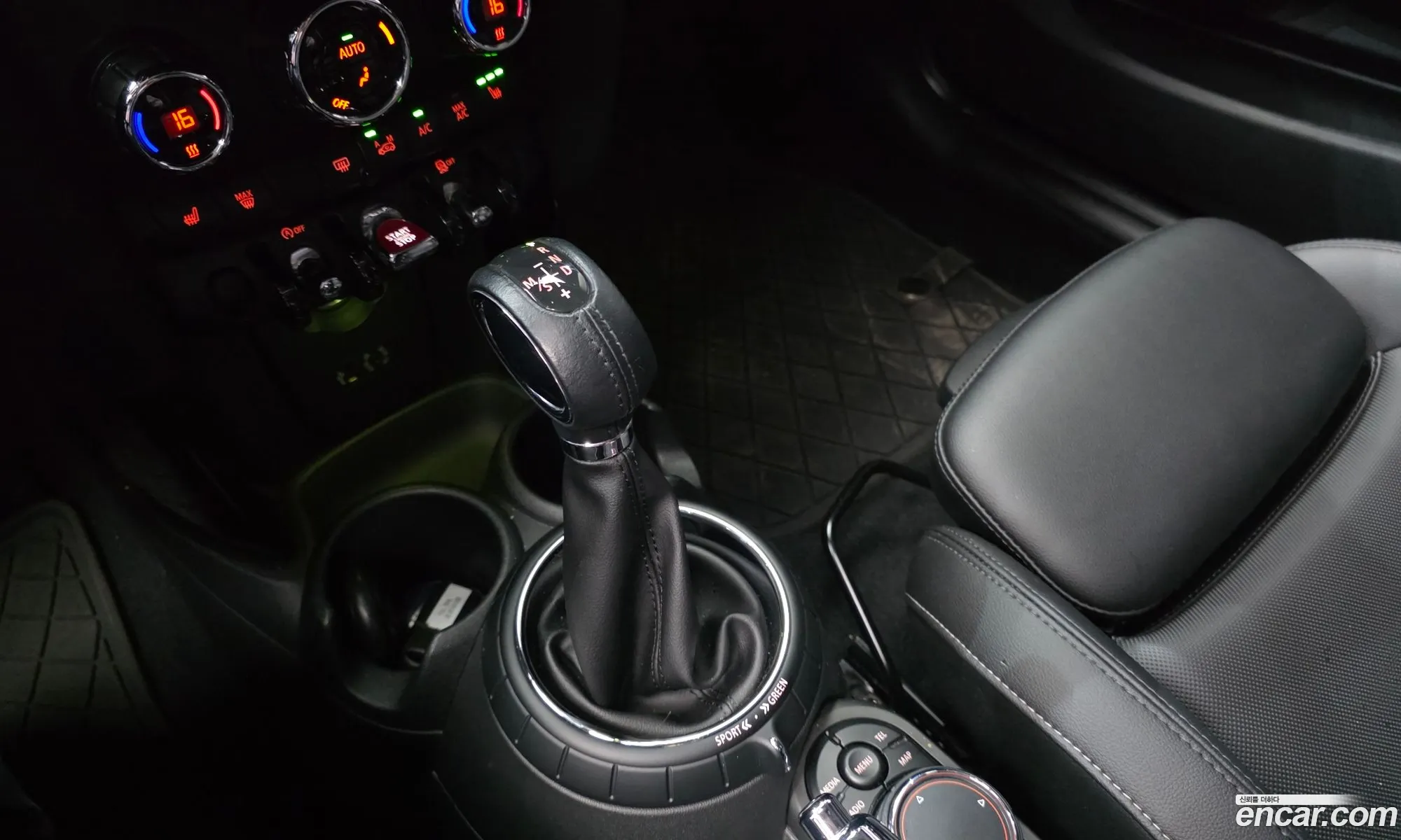 Mini Cooper 2015 WMWXM5100F2A64907 — 16