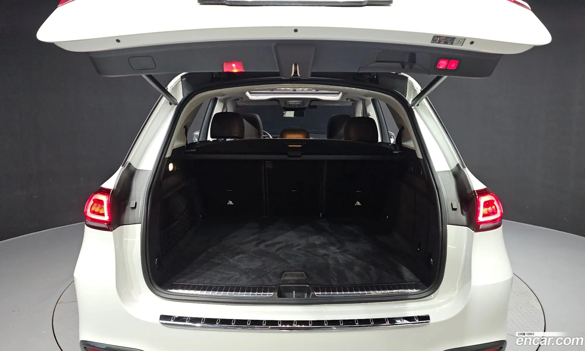 Mercedes-Benz GLE-Class W167 2023 — 33