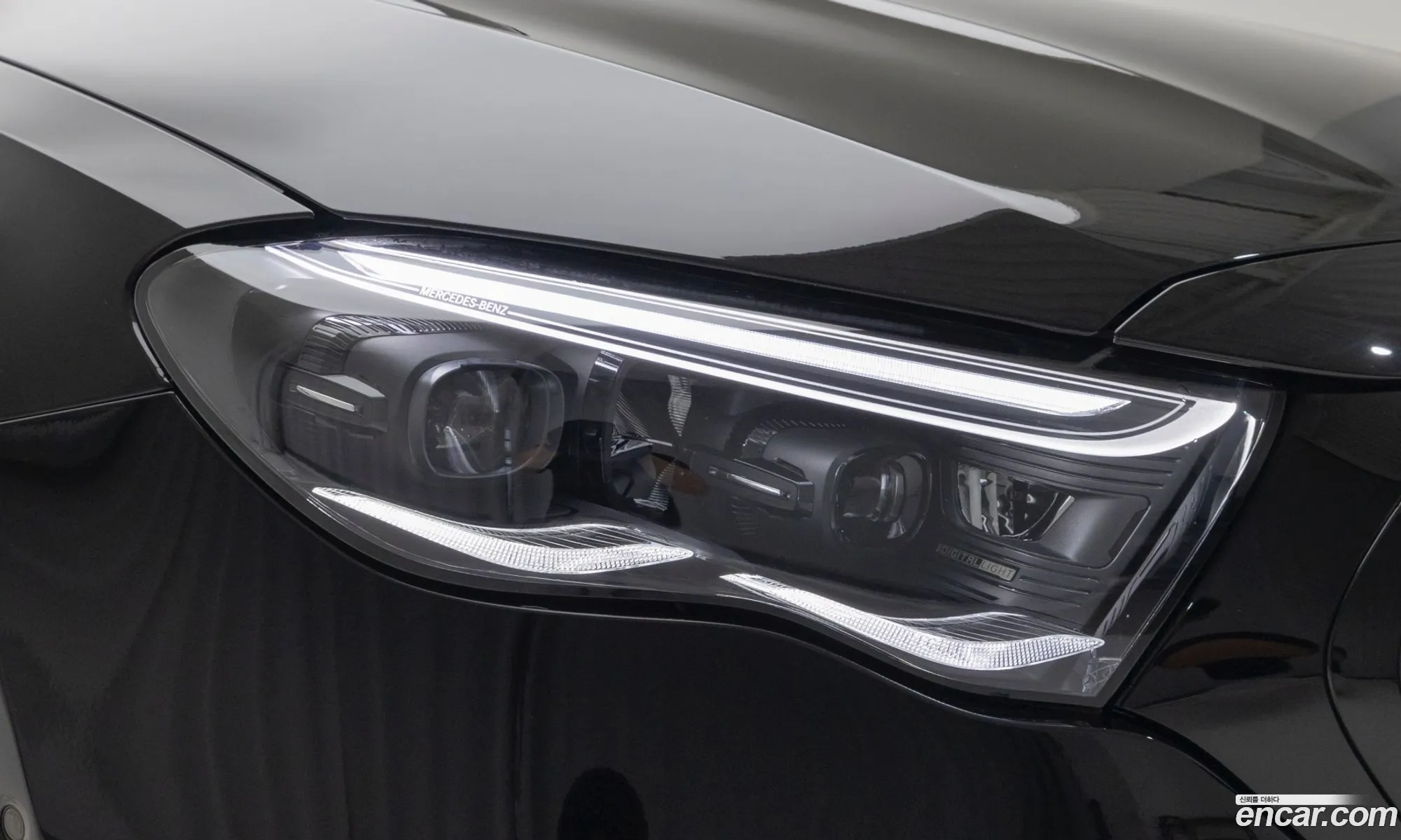 Mercedes-Benz E-Class W214 2025 — 7