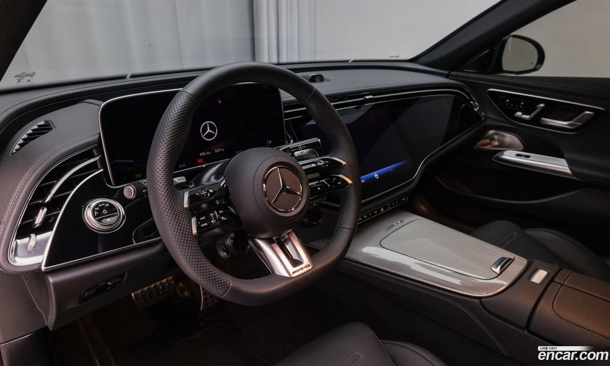 Mercedes-Benz E-Class W214 2025 — 9