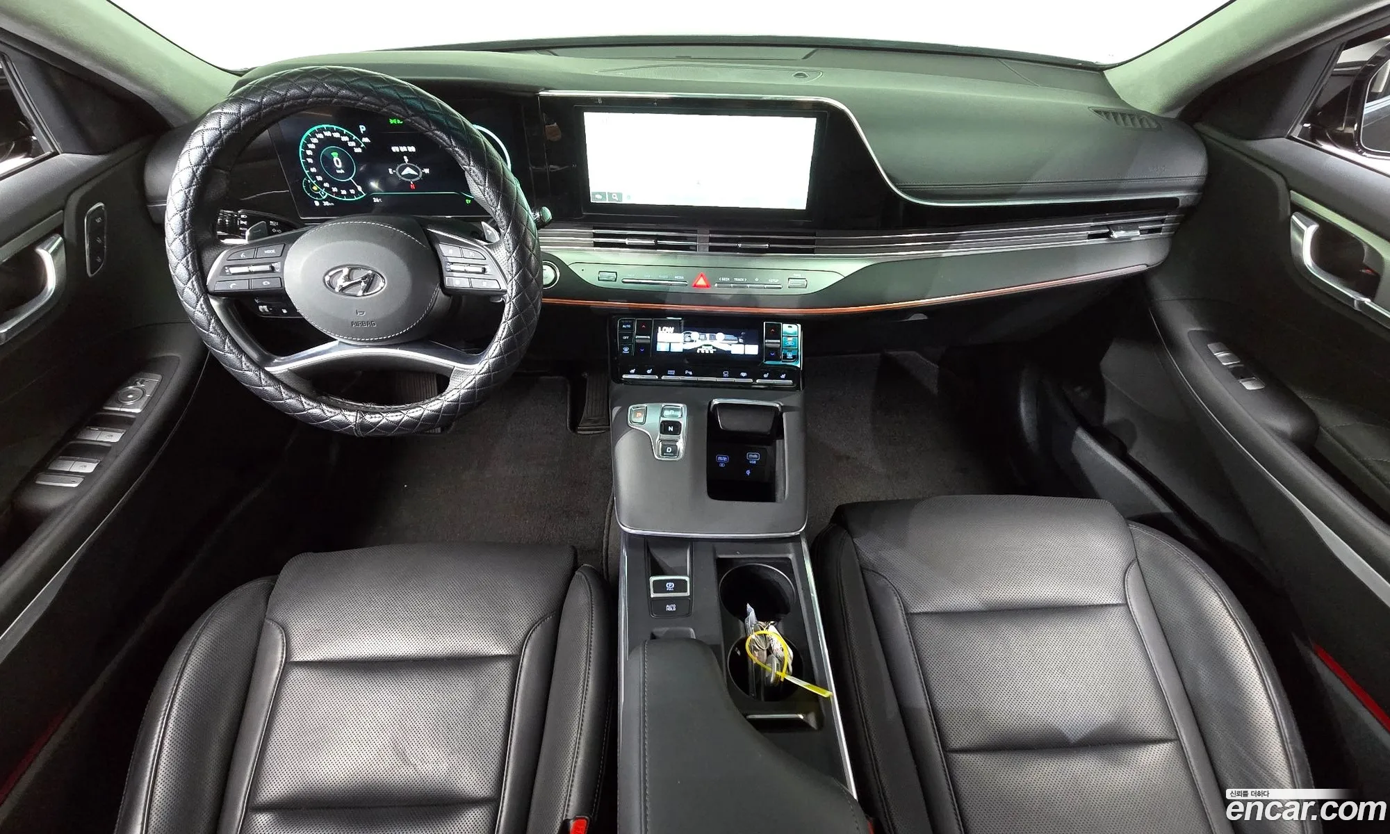 Hyundai Grandeur IG Hybrid 2021 — 4