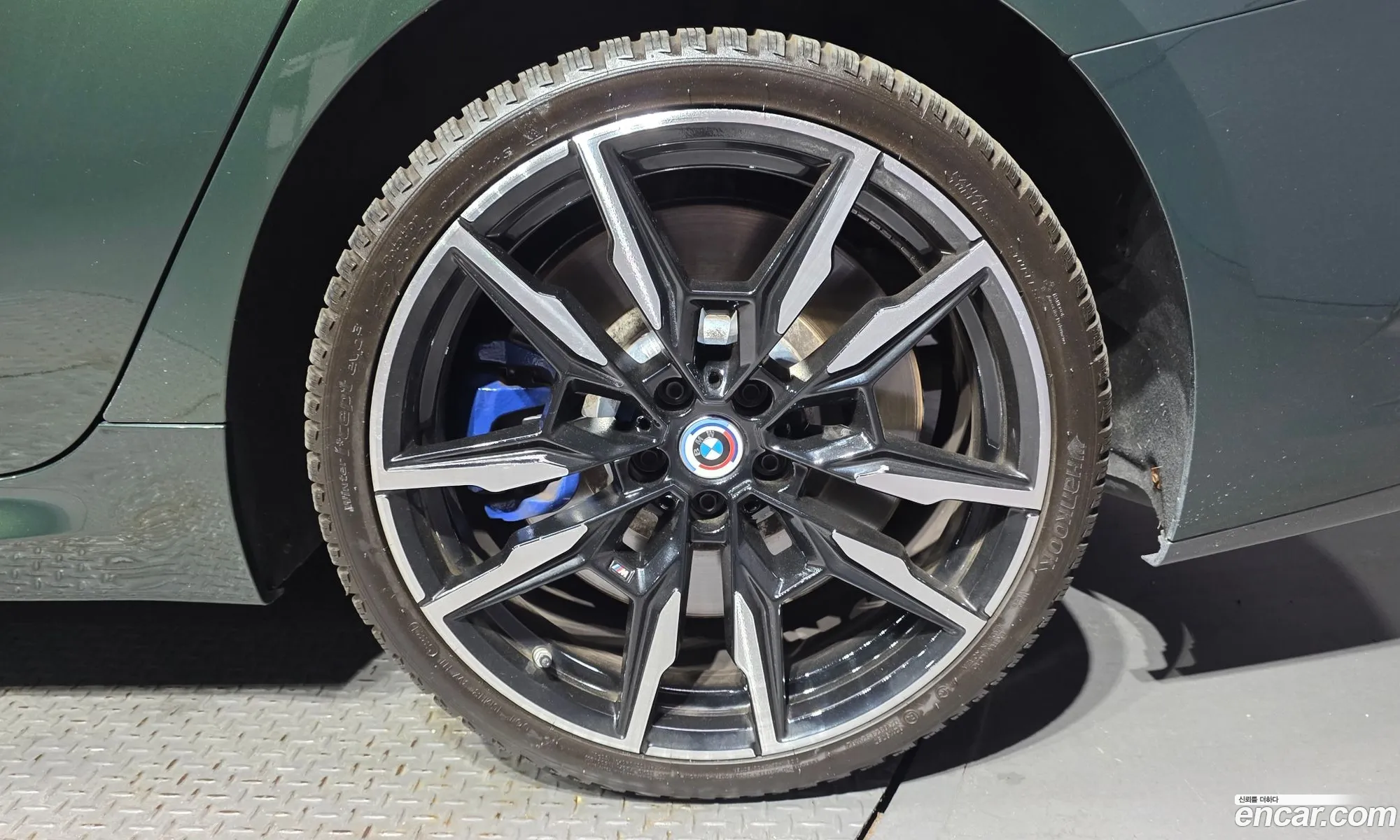 BMW 8 Series 2022 WBAGV8105NCL03680 — 8