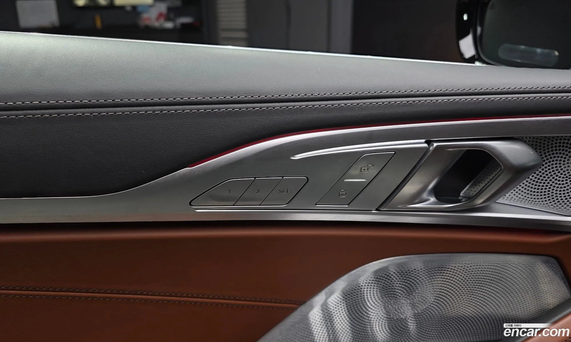 BMW 8 Series 2022 WBAGV8105NCL03680 — 19