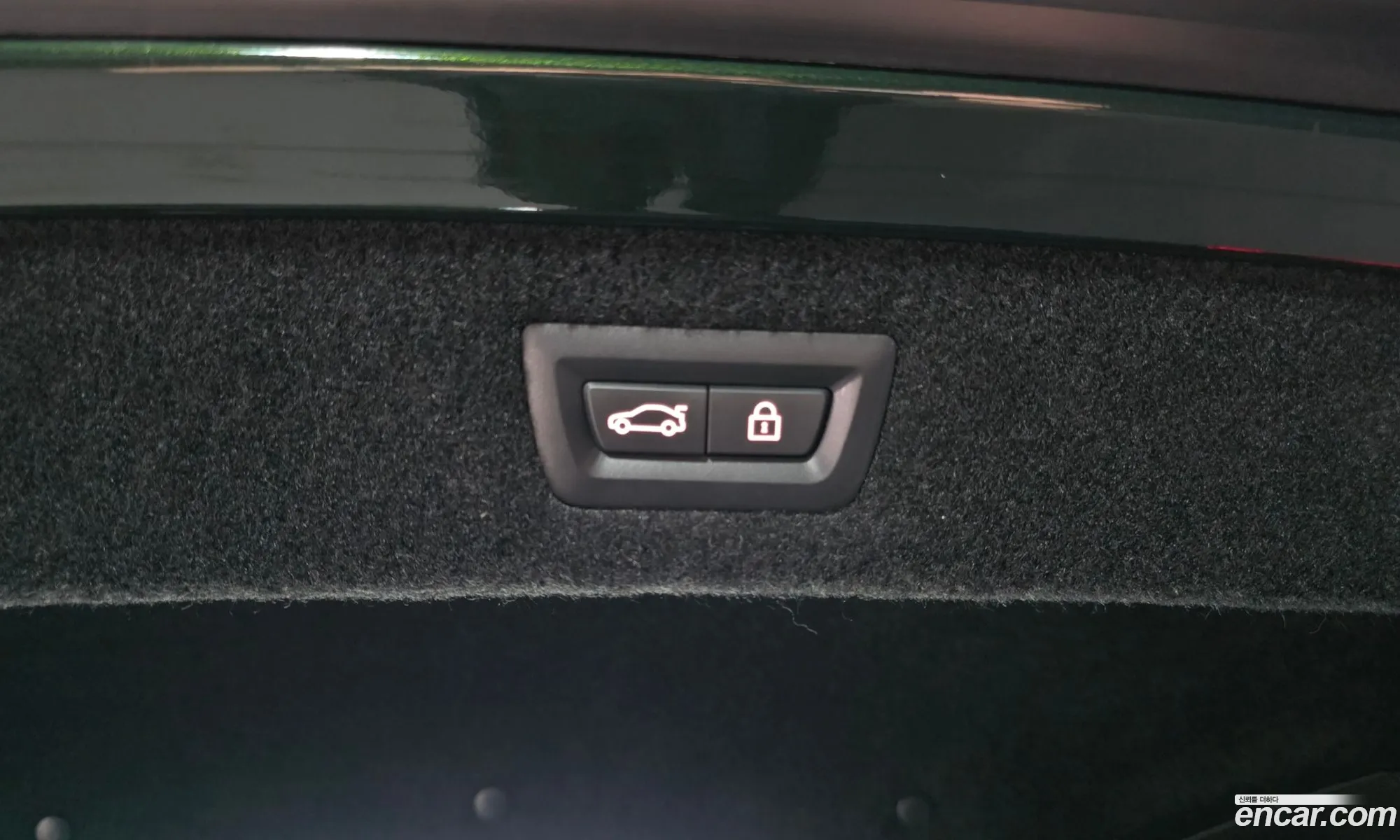 BMW 8 Series 2022 WBAGV8105NCL03680 — 20