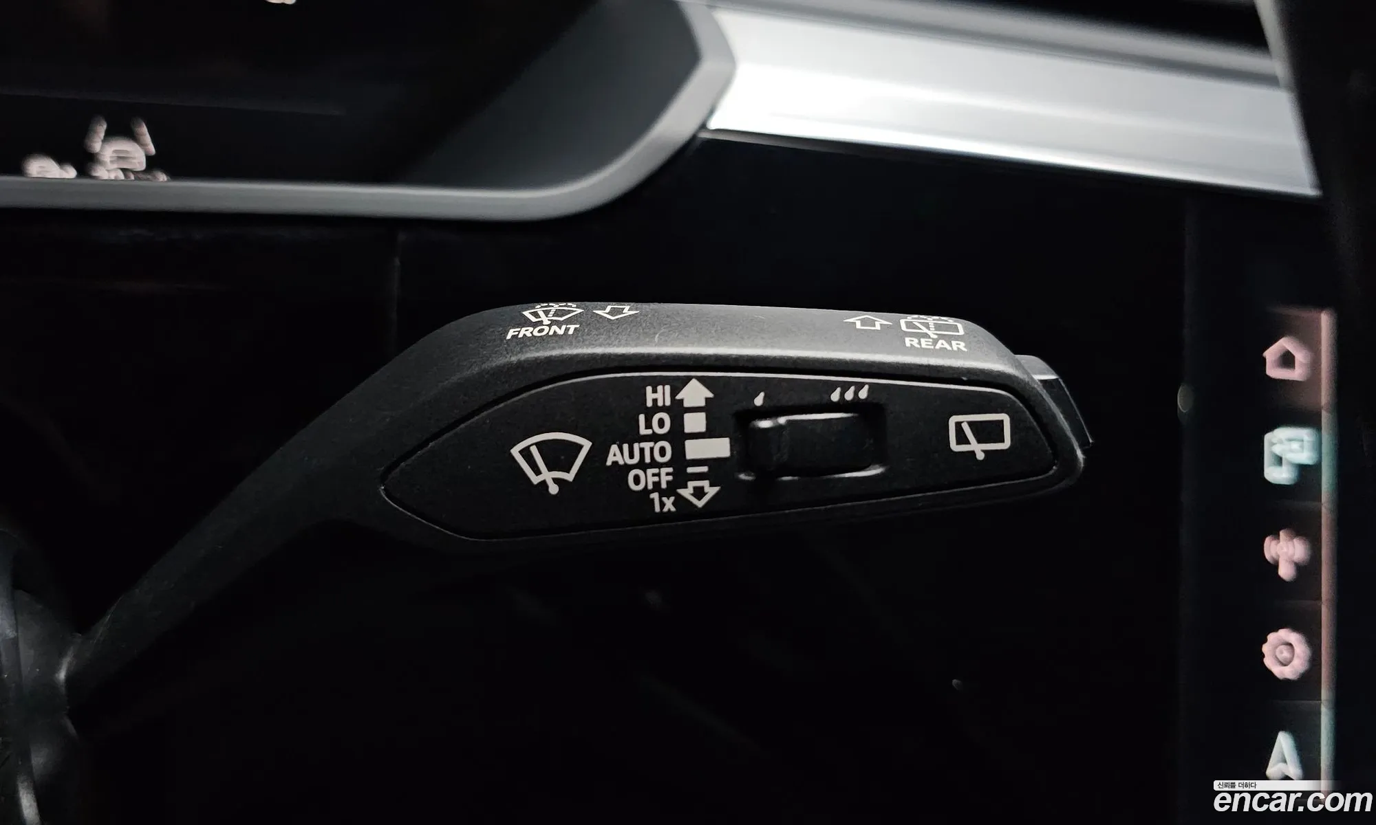 Audi e-tron 2021 WAUZZZGE1MB043000 — 6