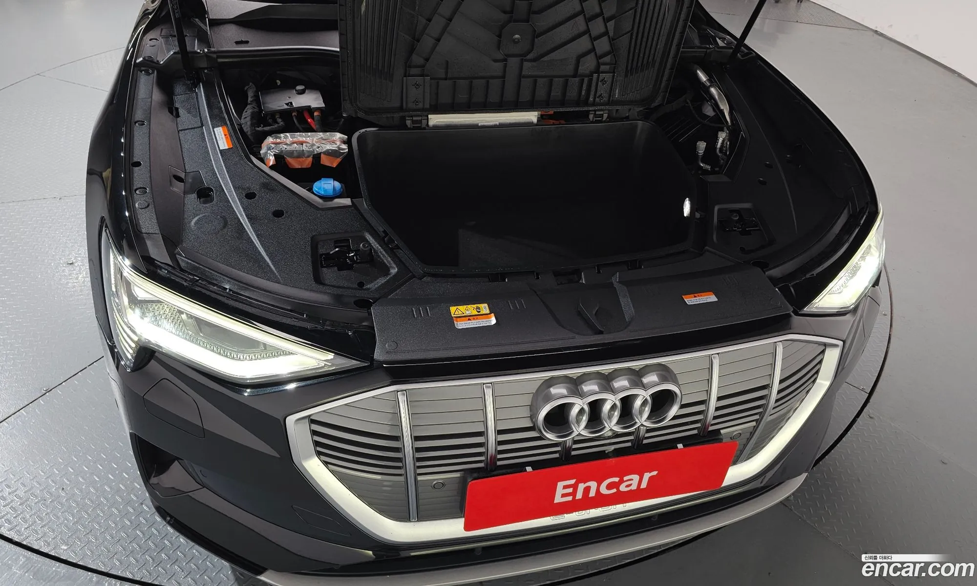 Audi e-tron 2021 WAUZZZGE1MB043000 — 29