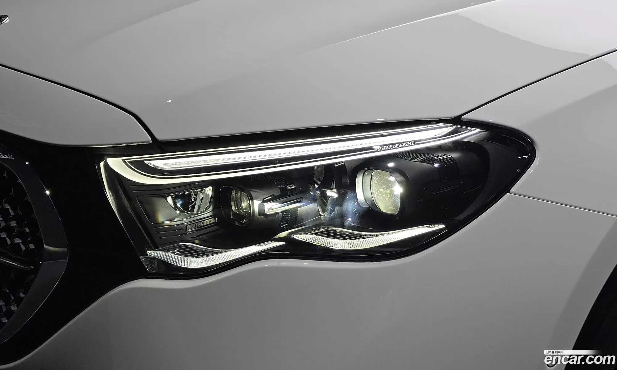 Mercedes-Benz E-Class W214 2025 — 4