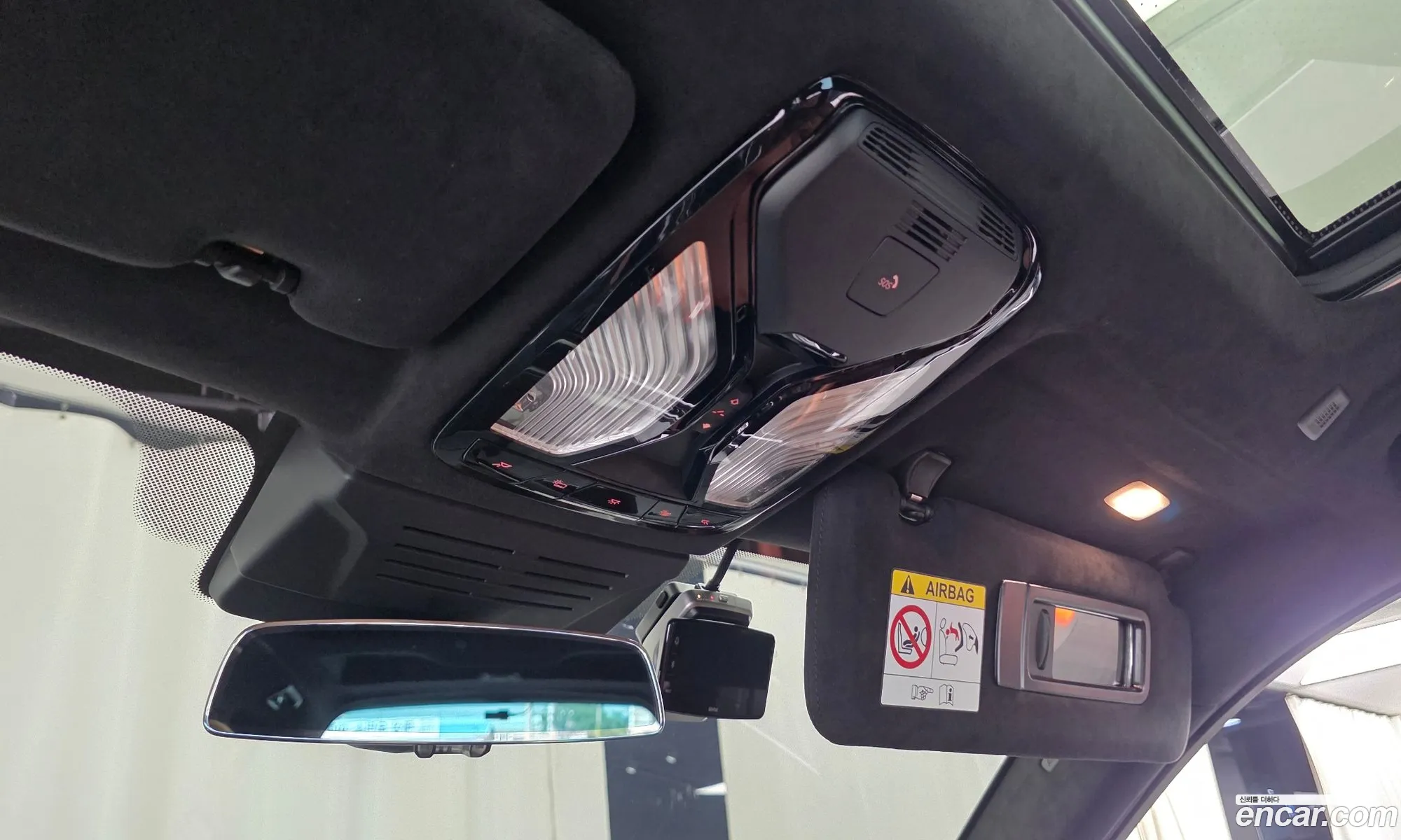 BMW X7 2025 WBA21EM02S9Y51919 — 17