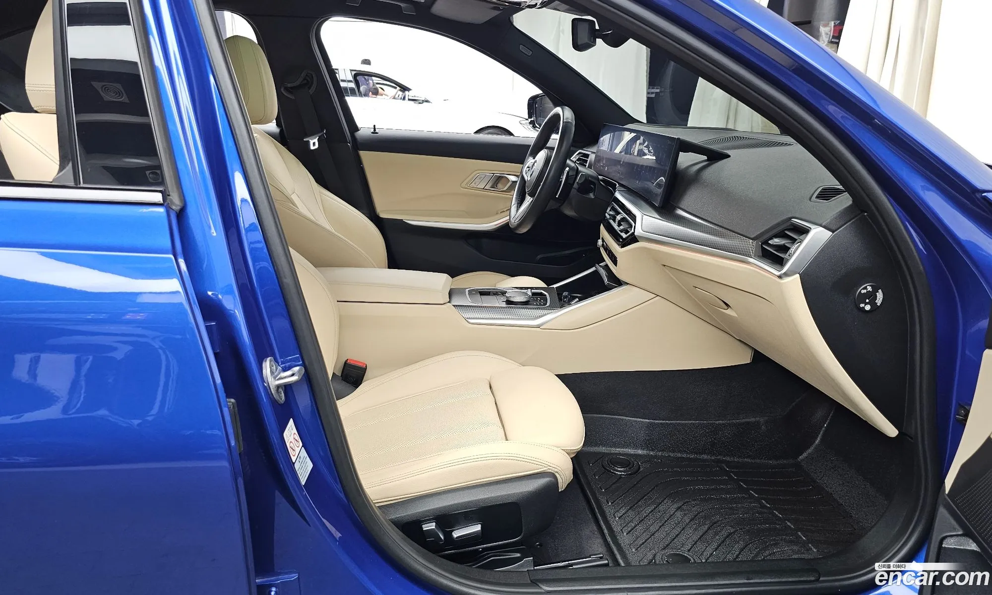 BMW 3 Series 2023 WBA31FU08PFP11683 — 31