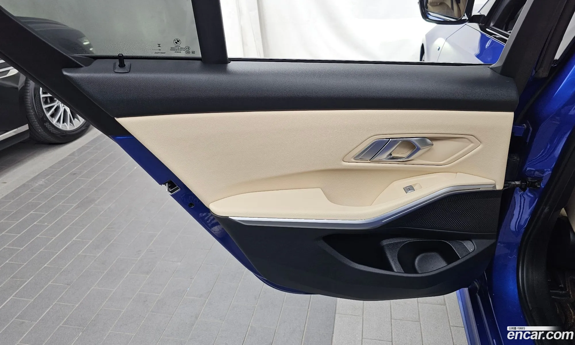 BMW 3 Series 2023 WBA31FU08PFP11683 — 9