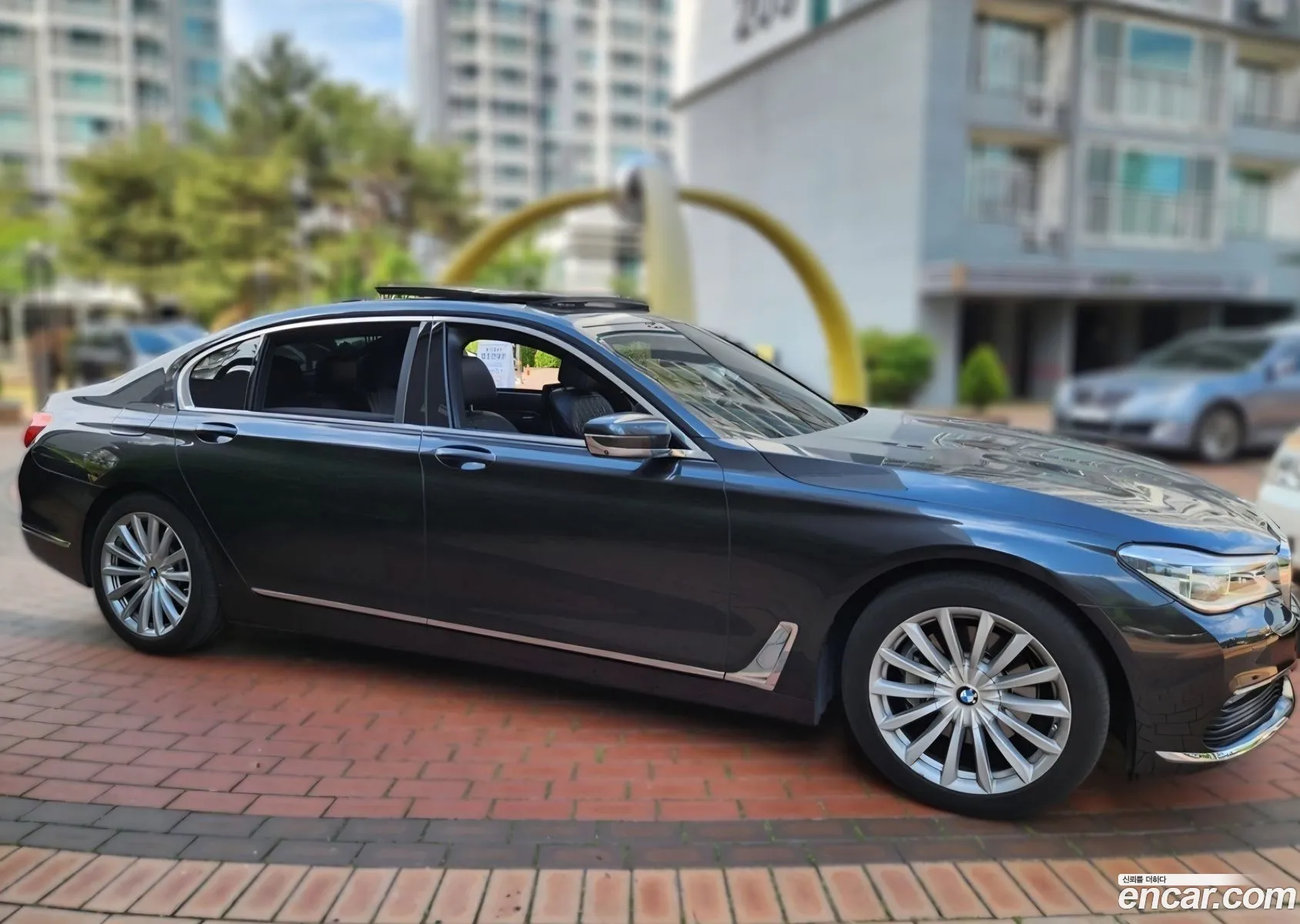 BMW 7 Series 2016 — 14