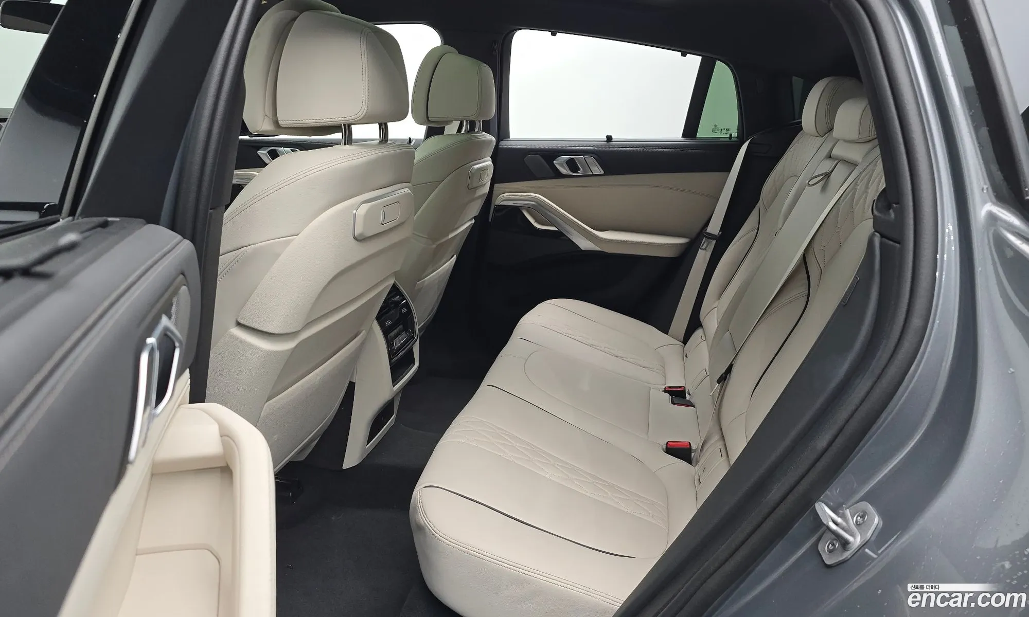 BMW X6 2025 WBA31EX02S9086436 — 4
