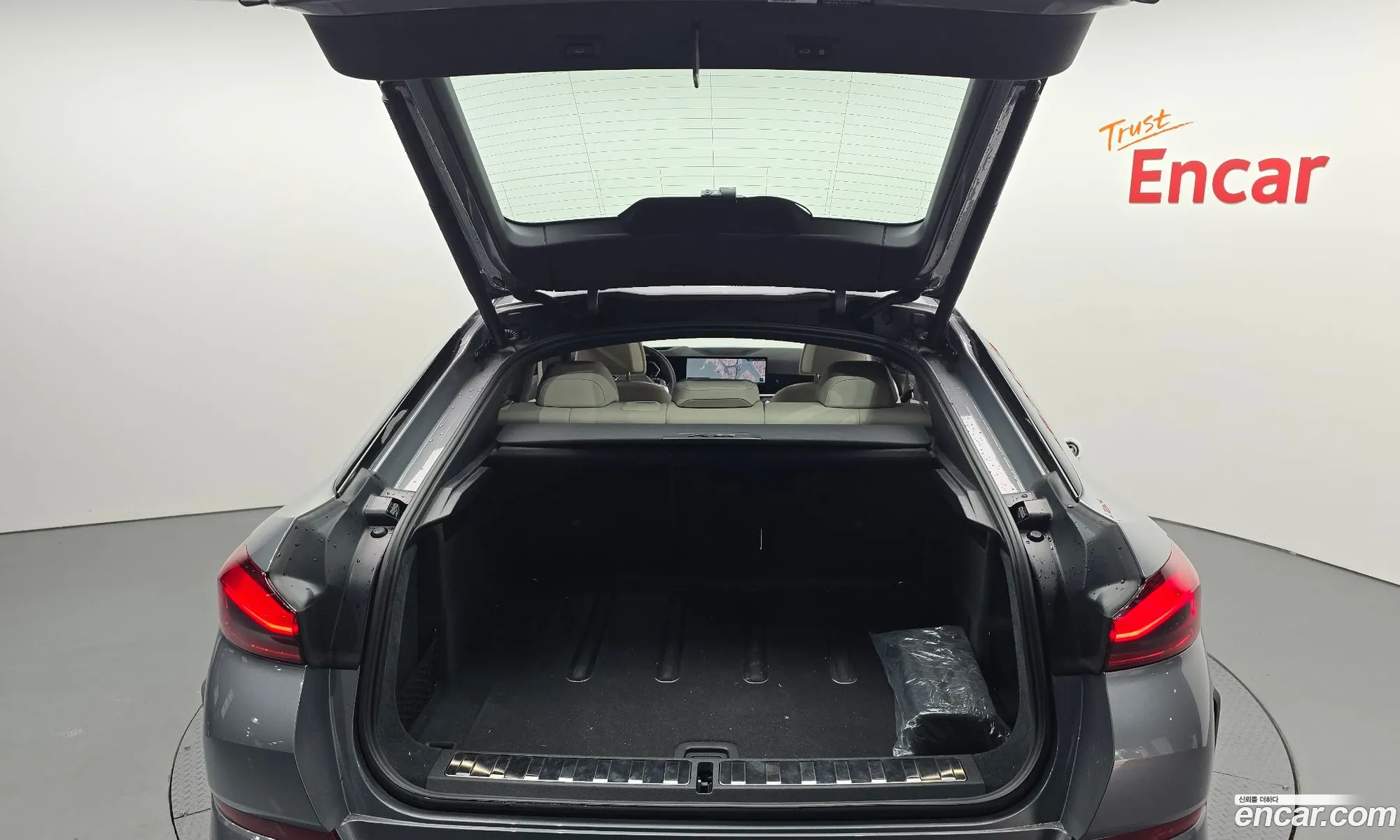 BMW X6 2025 WBA31EX02S9086436 — 5
