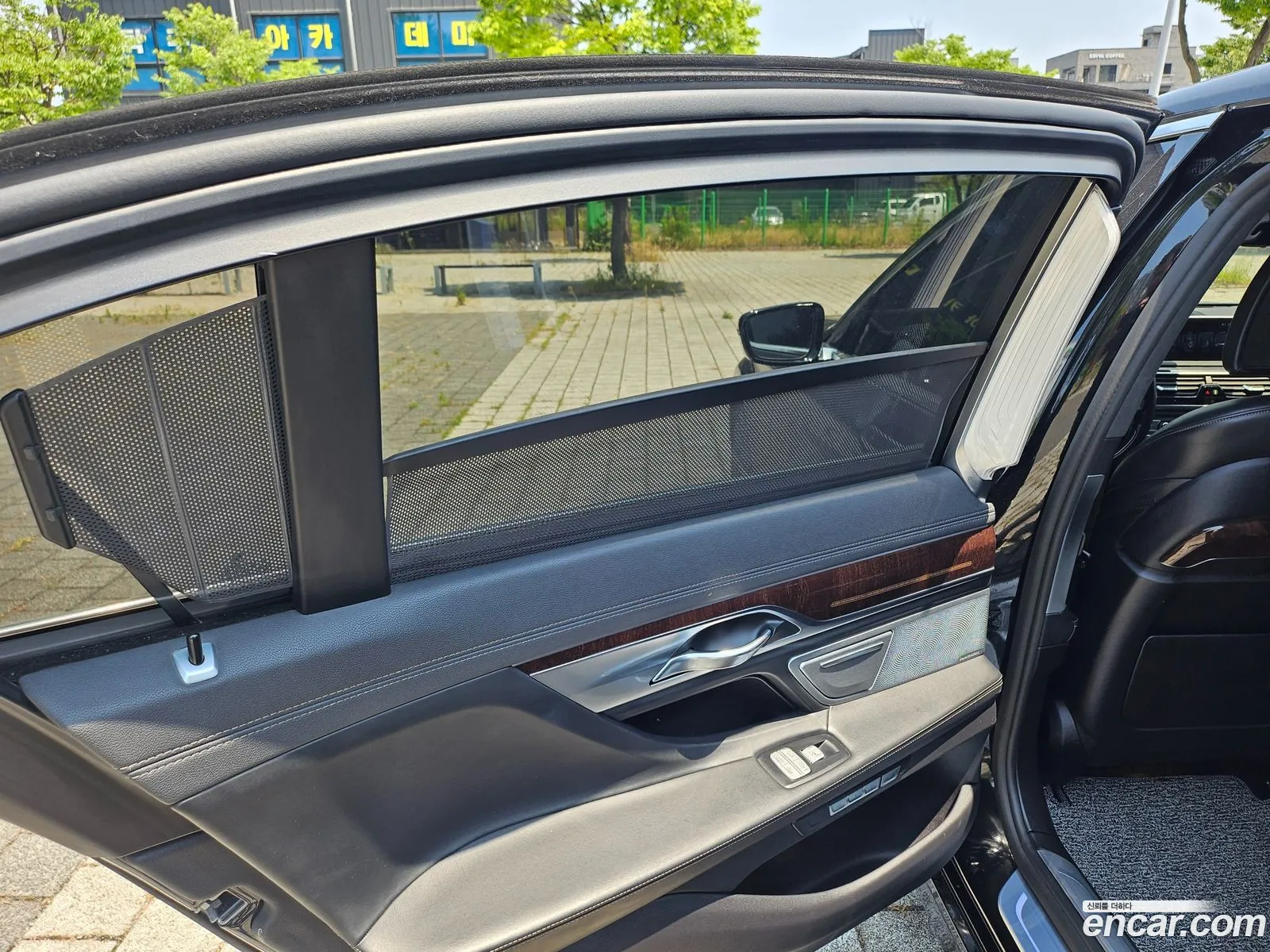 BMW 7 Series 2016 — 8