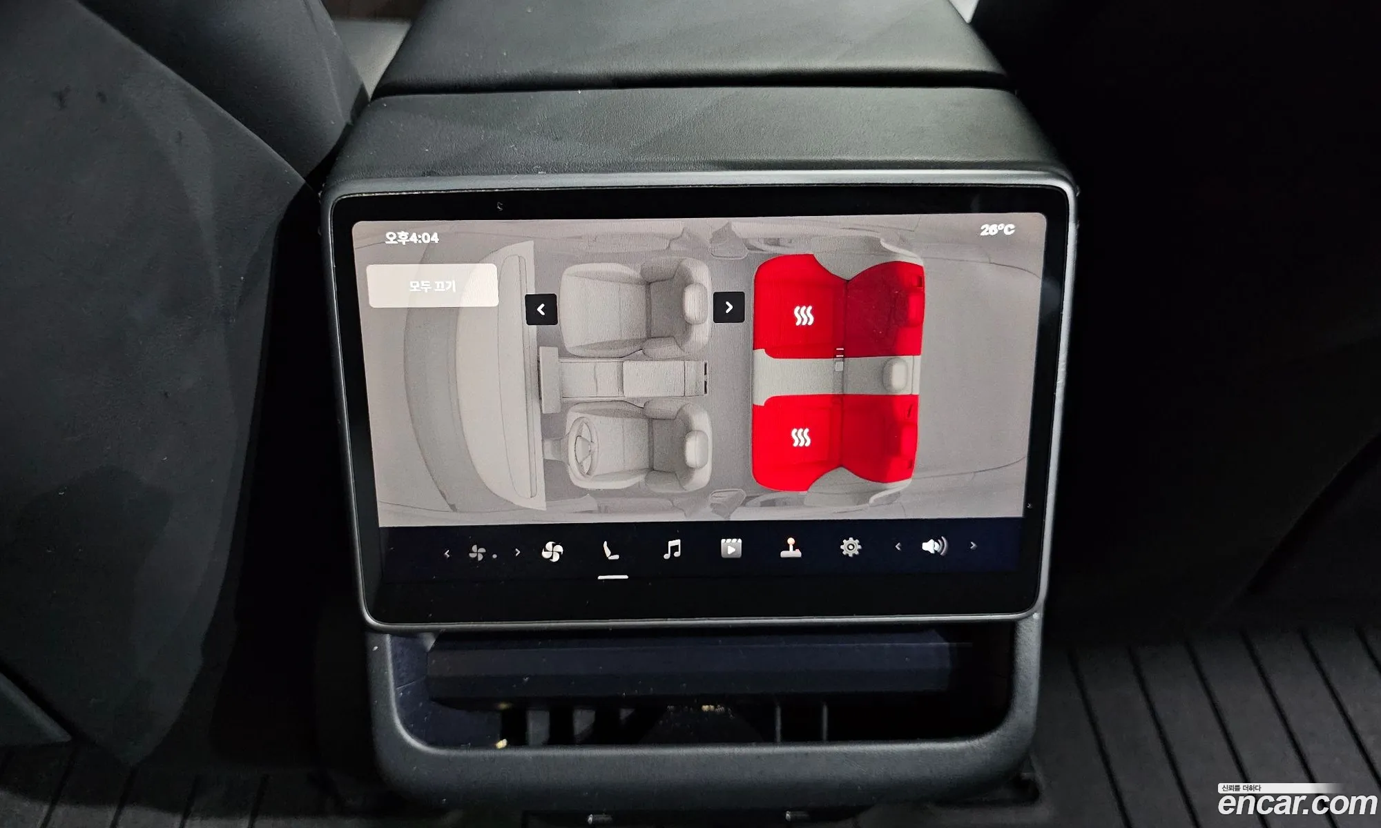 Tesla Model 3 2024 LRW3E7FSXRC253500 — 2