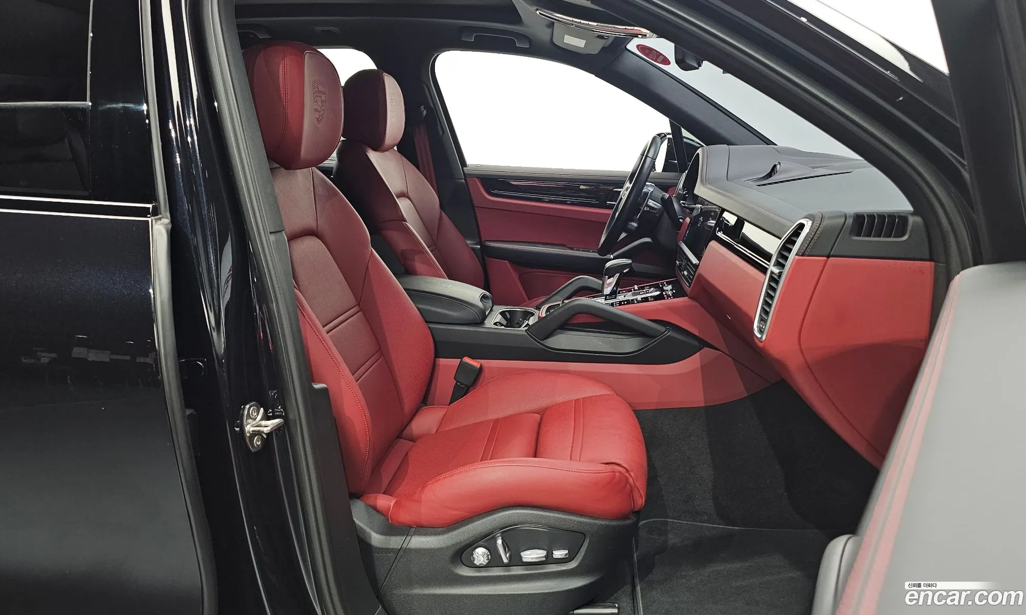 Porsche Cayenne 2019 WP1AA29Y0LDA02168 — 23