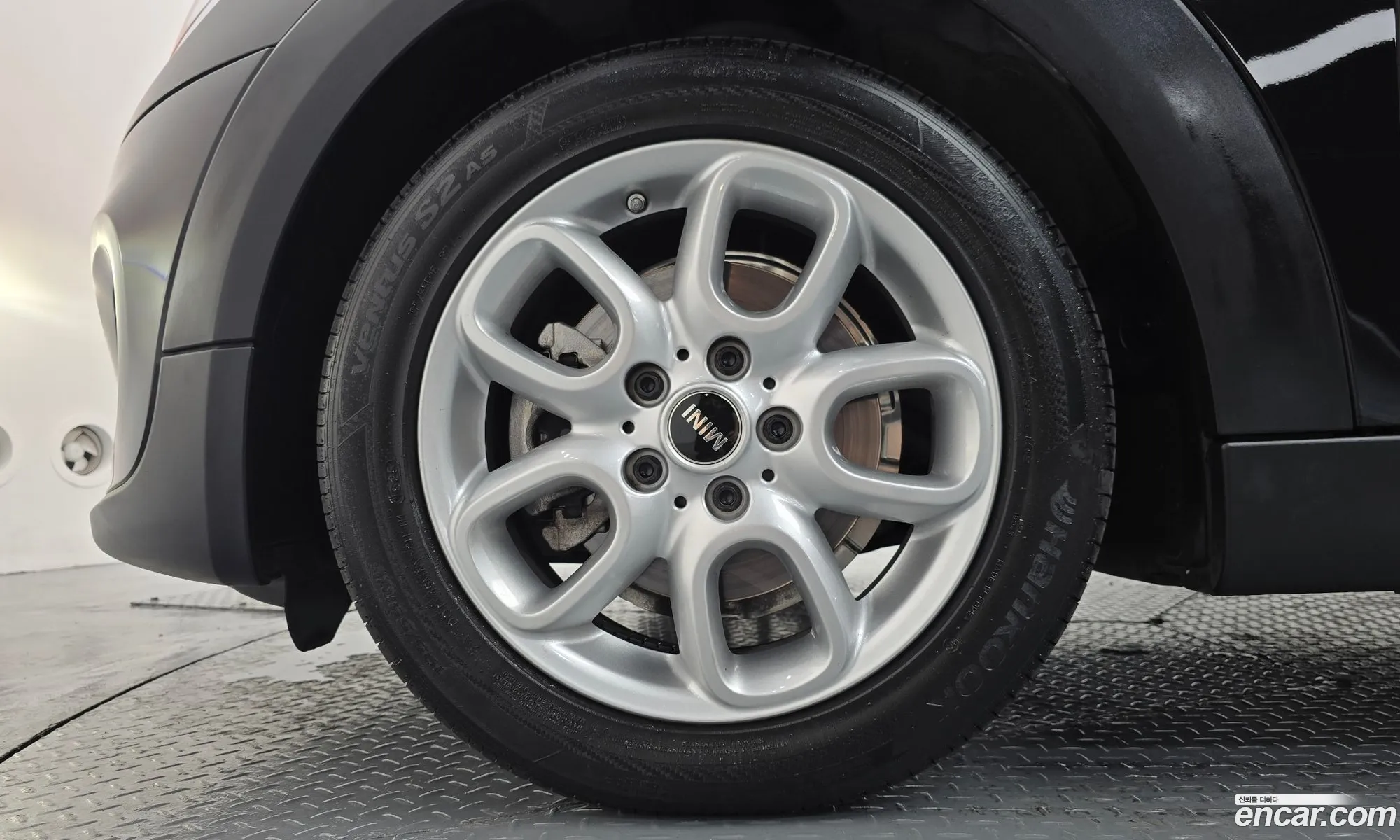 Mini Cooper 2021 WMWXV710XM2N95938 — 2