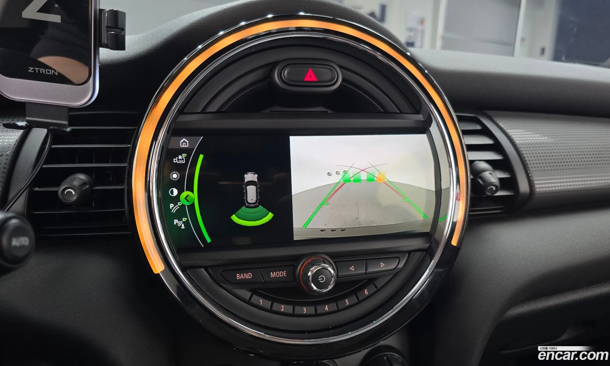 Mini Cooper 2021 WMWXV710XM2N95938 — 26