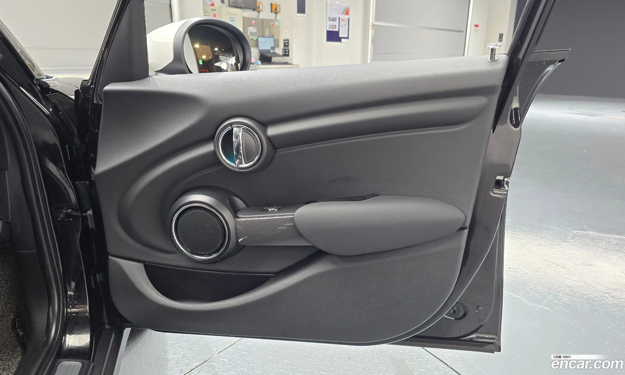 Mini Cooper 2021 WMWXV710XM2N95938 — 20