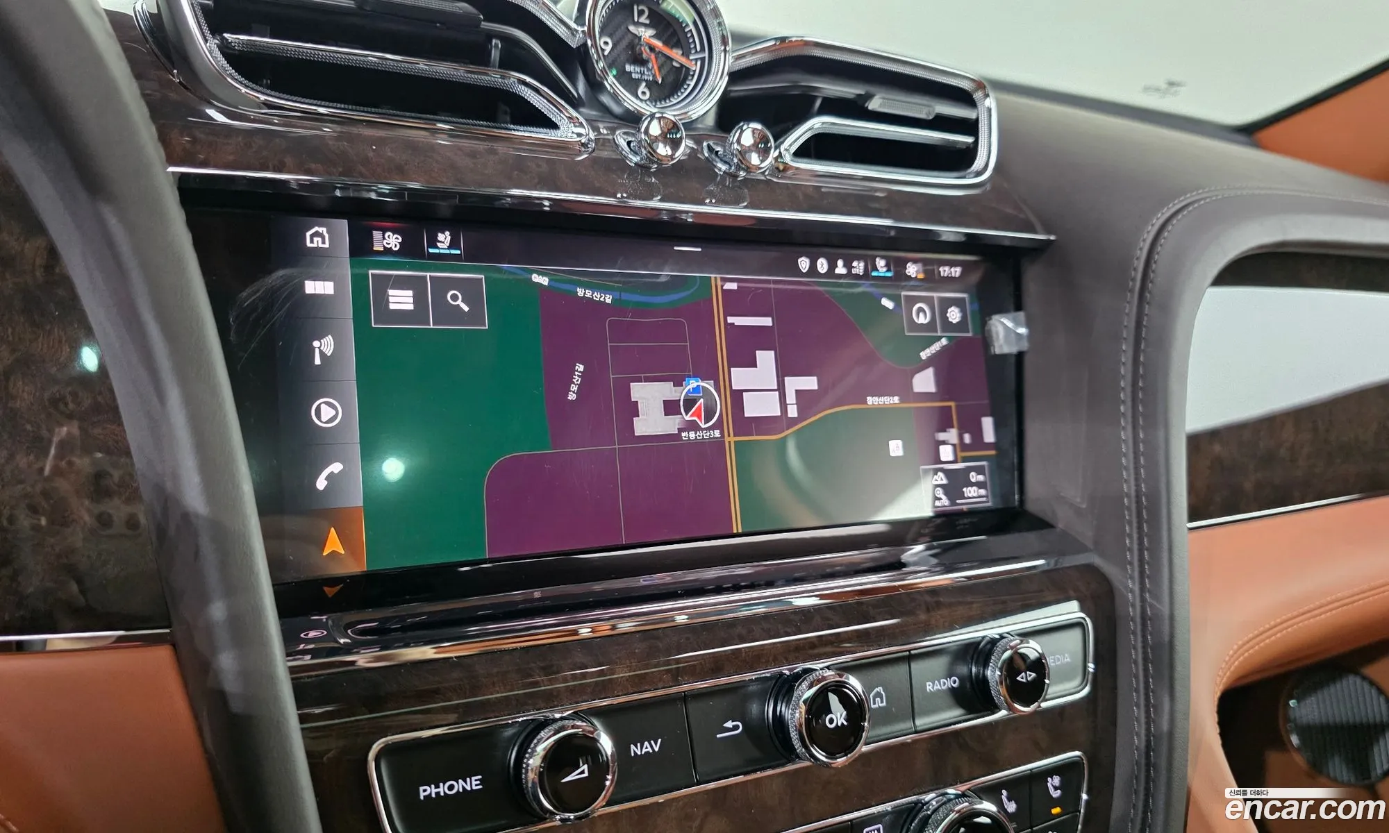 Bentley Bentayga 2022 SJAAM14V2NC013781 — 21