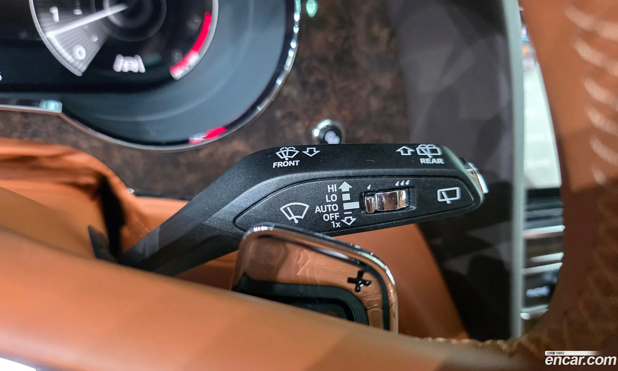Bentley Bentayga 2022 SJAAM14V2NC013781 — 20