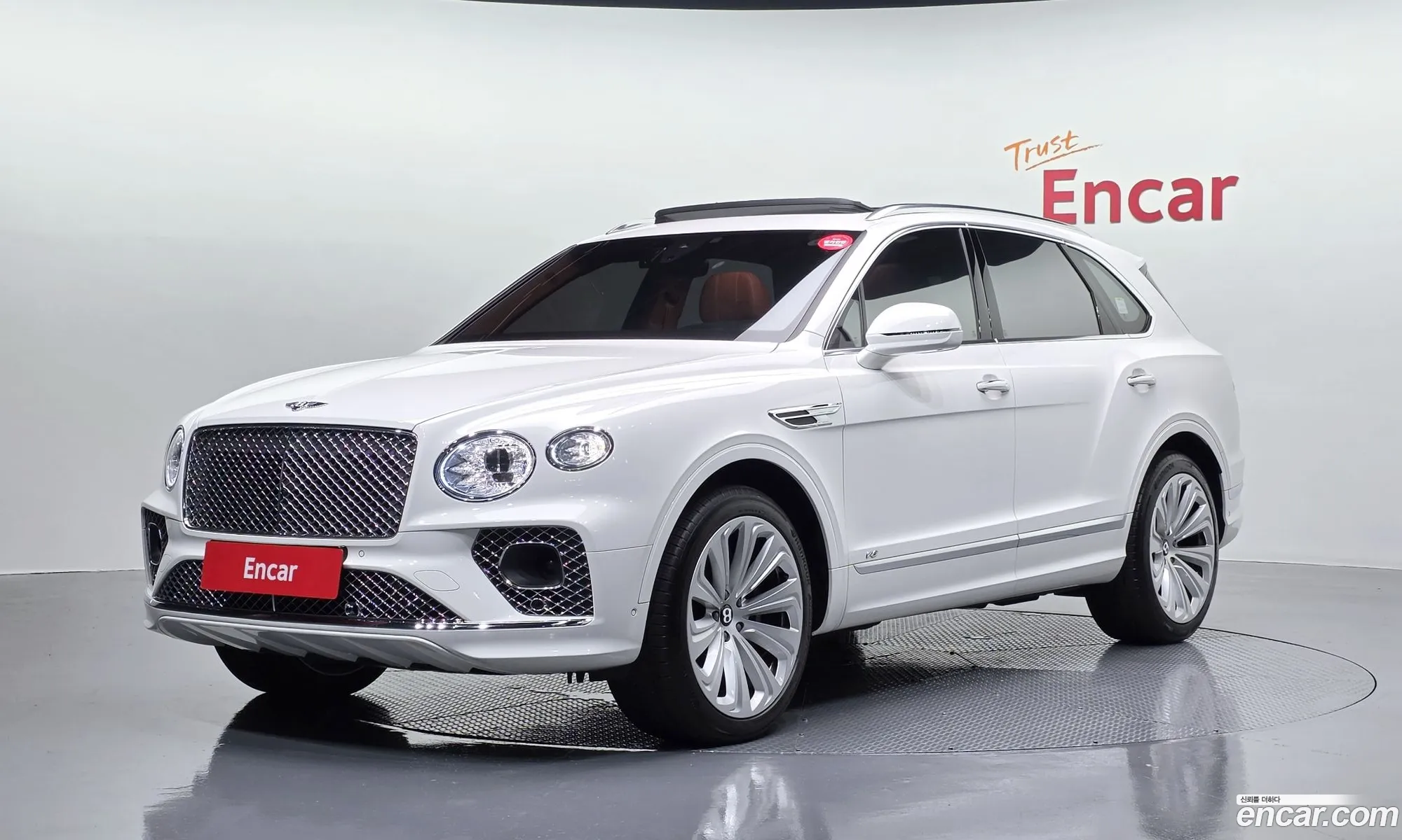 Bentley Bentayga 2022 SJAAM14V2NC013781 — 30