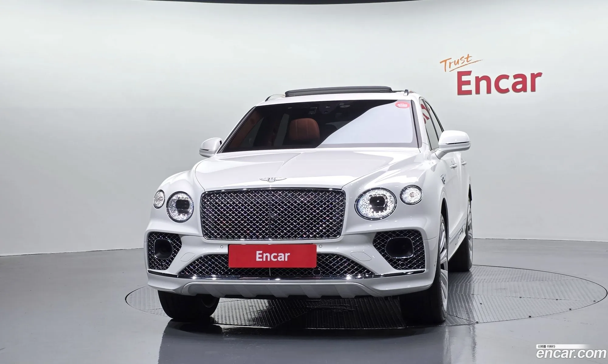 Bentley Bentayga 2022 SJAAM14V2NC013781 — 13