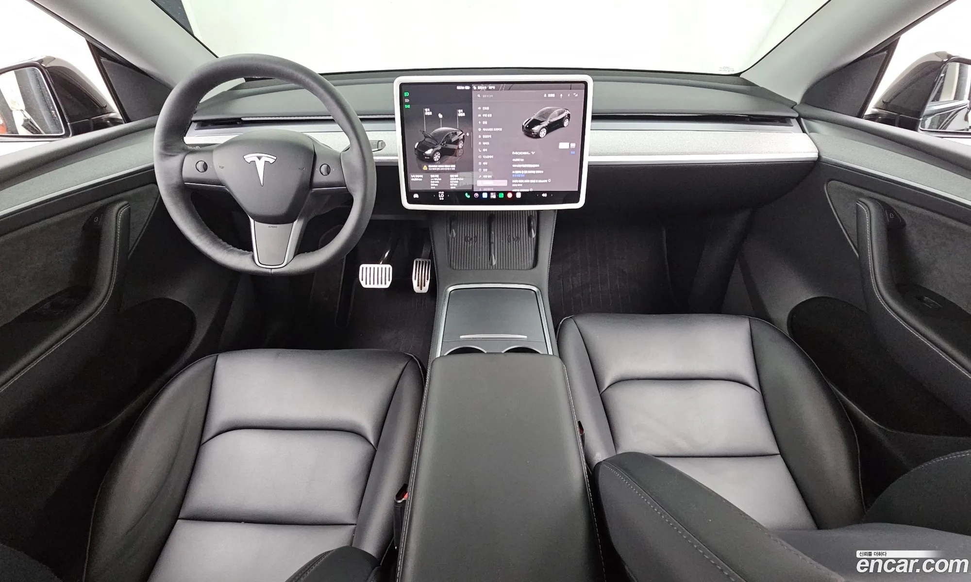 Tesla Model Y 2024 LRWYGCFS7RC426124 — 22