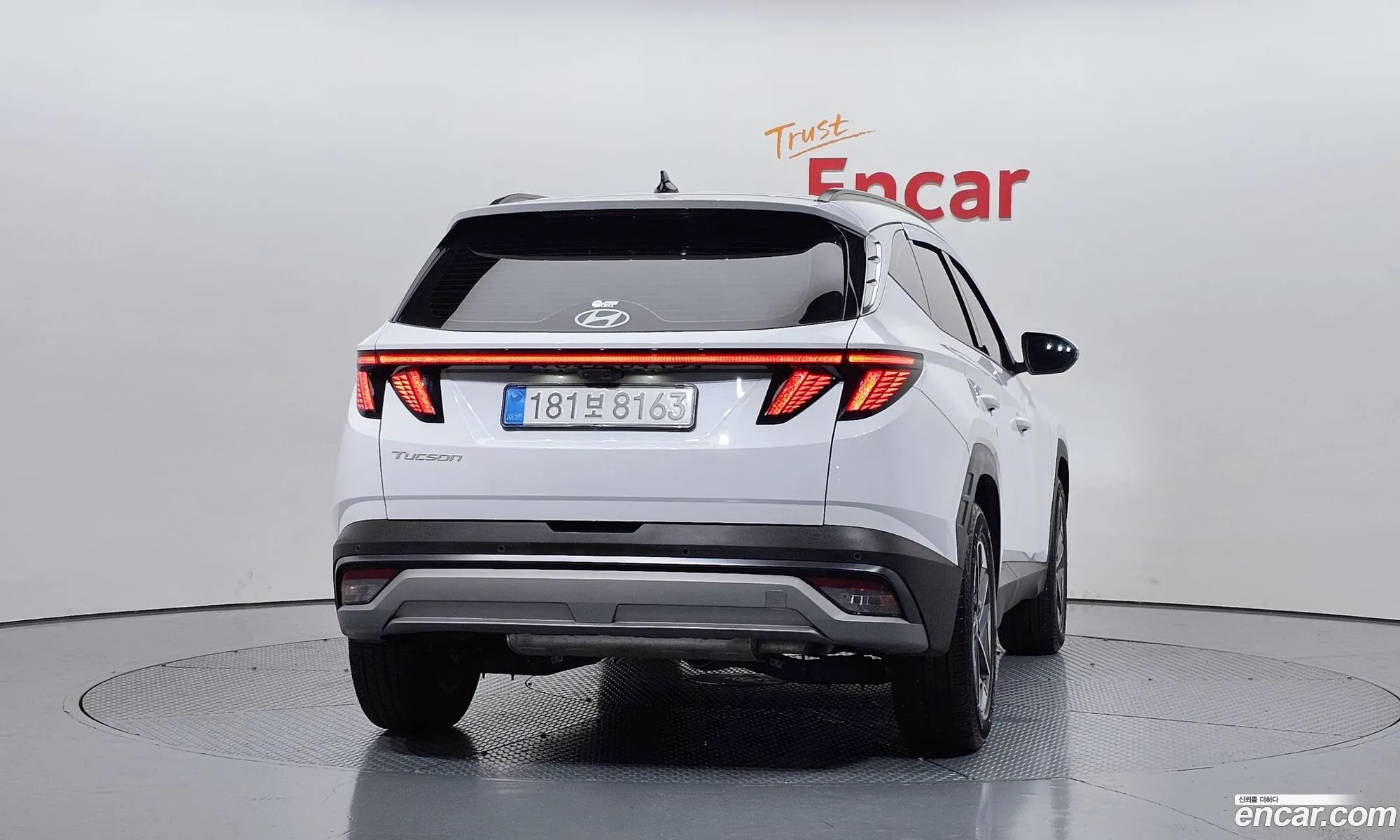 Hyundai Tucson Hybrid 2025 — 3