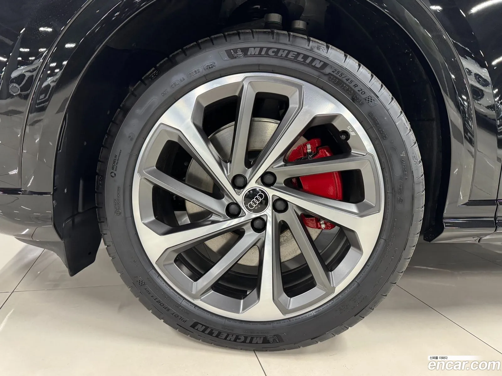 Audi Q5 2025 — 6