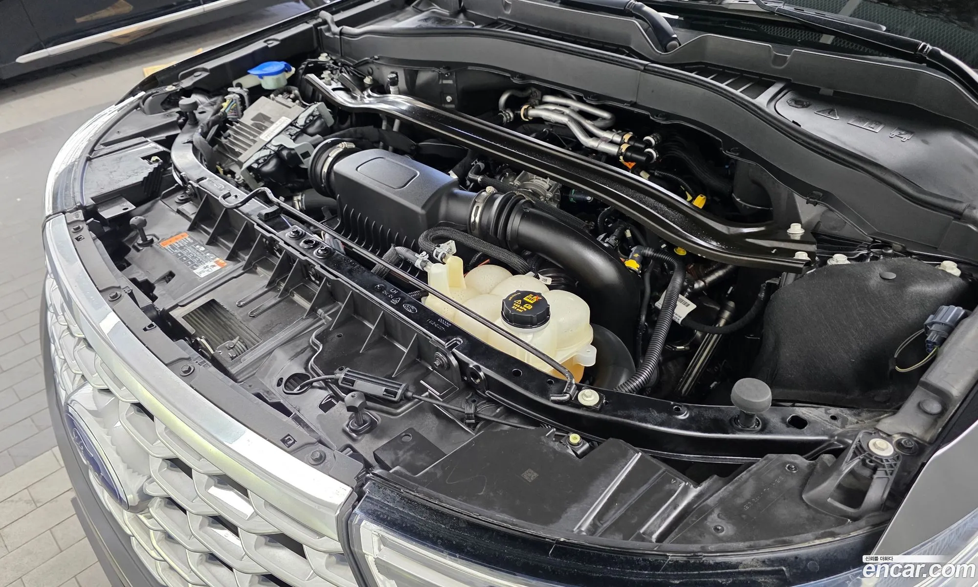 Ford Explorer 6th Gen 2021 1FM5K8HC6MGA98537 — 25