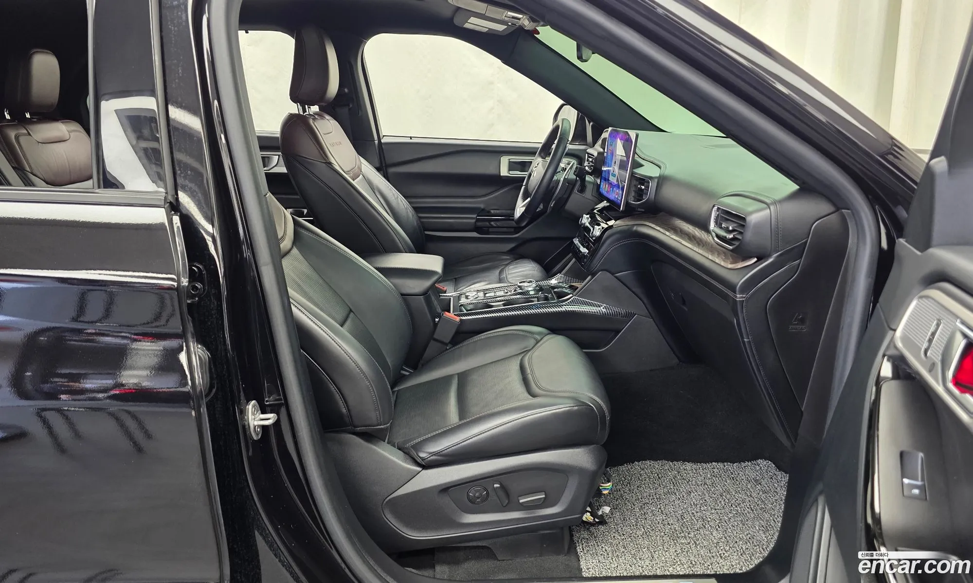 Ford Explorer 6th Gen 2021 1FM5K8HC6MGA98537 — 8