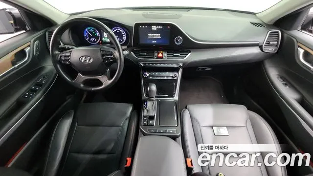 Hyundai Grandeur IG Hybrid 2017 — 4