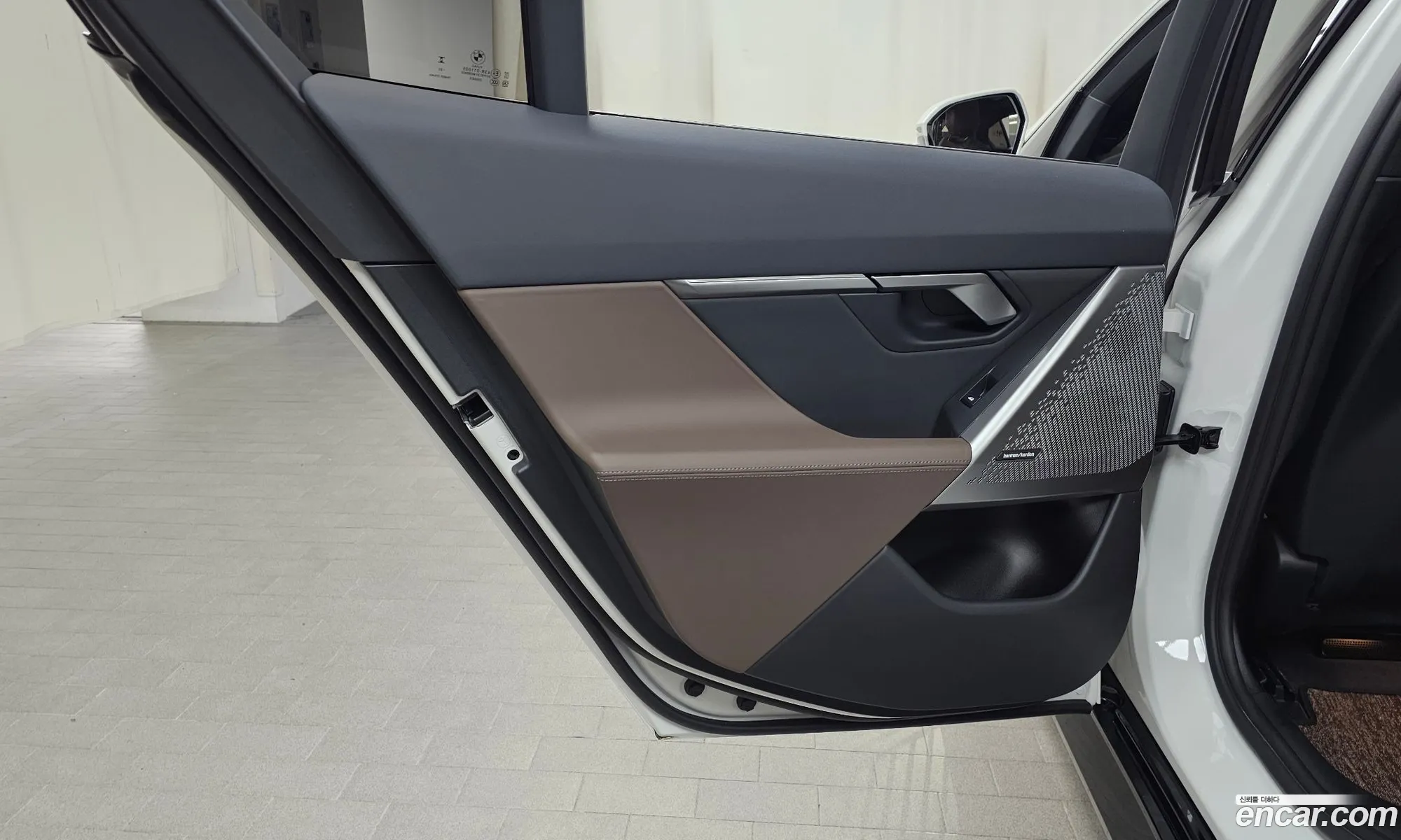 BMW 5 Series 2024 WBA41FL0XRCS09851 — 13
