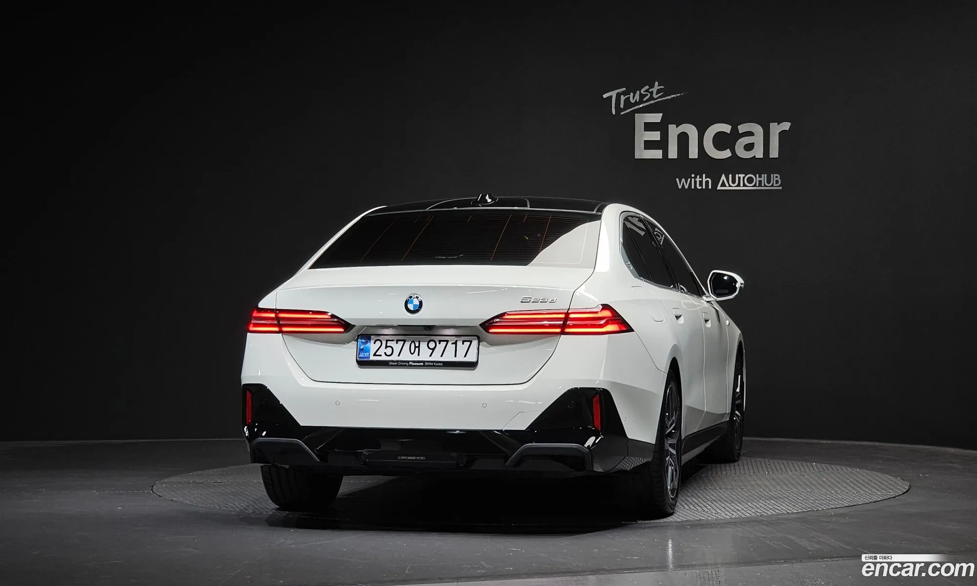 BMW 5 Series 2024 WBA41FL0XRCS09851 — 18