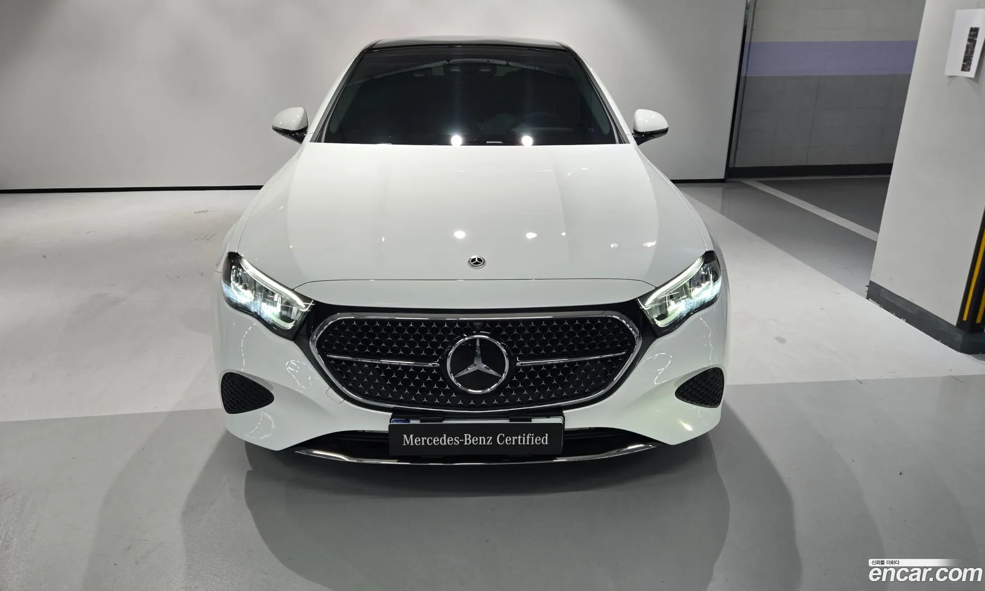 Mercedes-Benz E-Class W214 2025 — 15