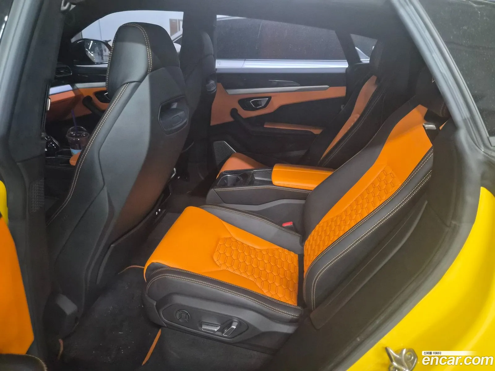 Lamborghini Urus 2021 — 4