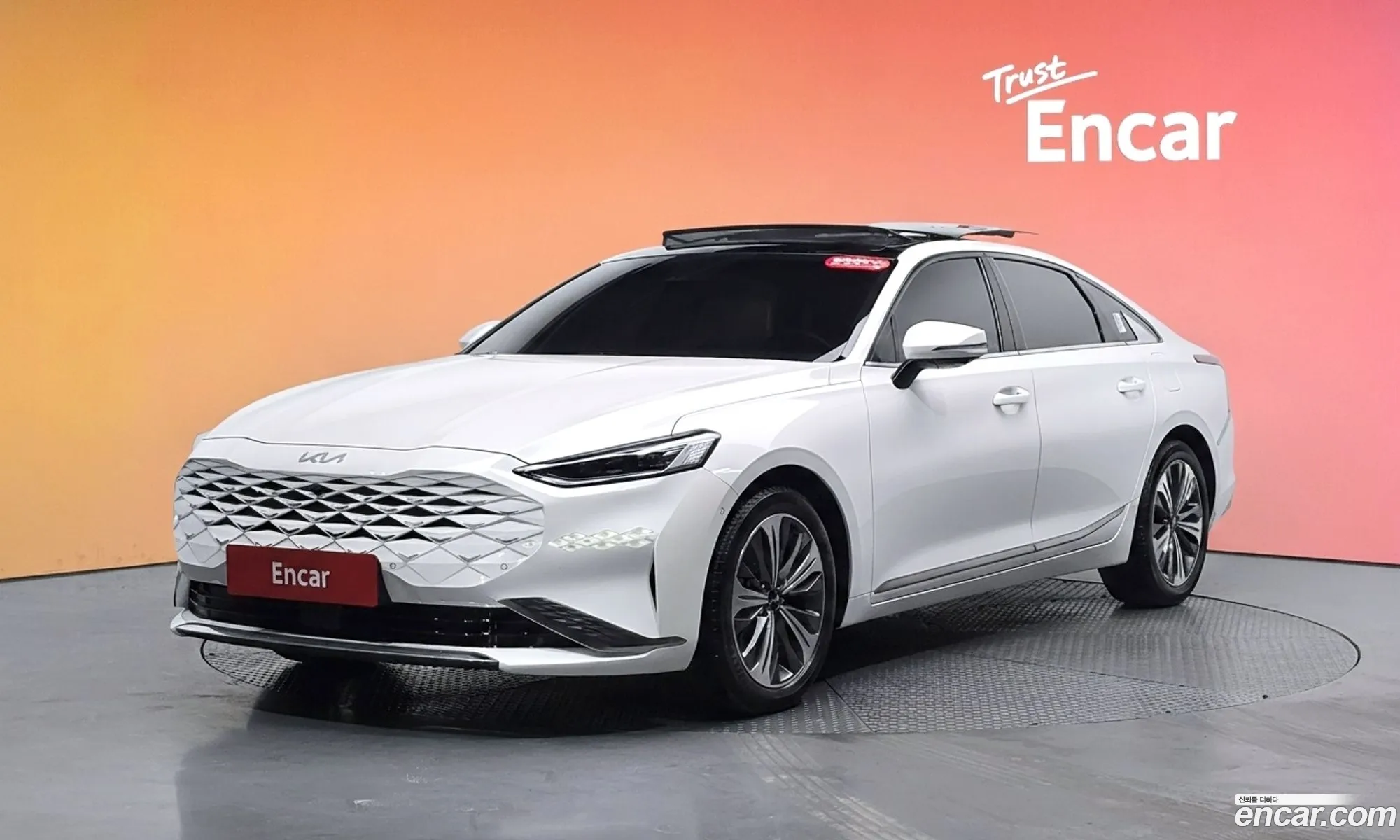 Kia K8 Hybrid 2023 — 3