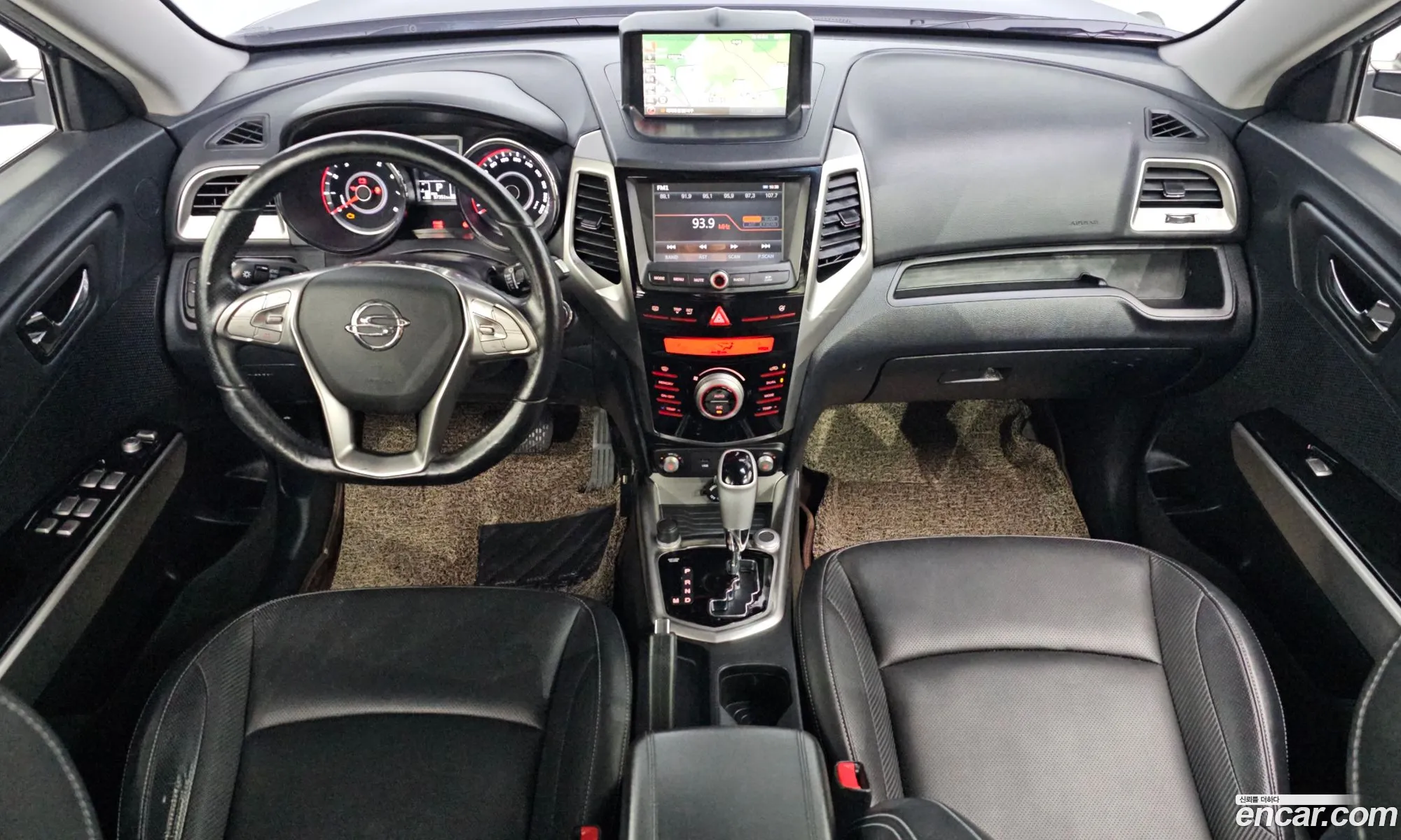 KG Mobility (SsangYong) Tivoli 2015 — 3