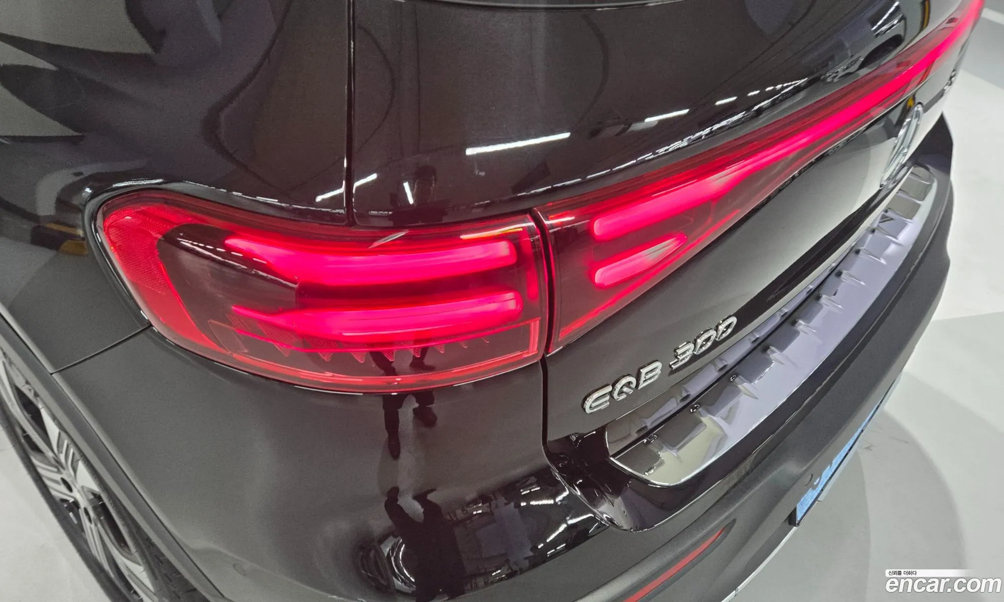 Mercedes-Benz EQB X243 2025 — 18