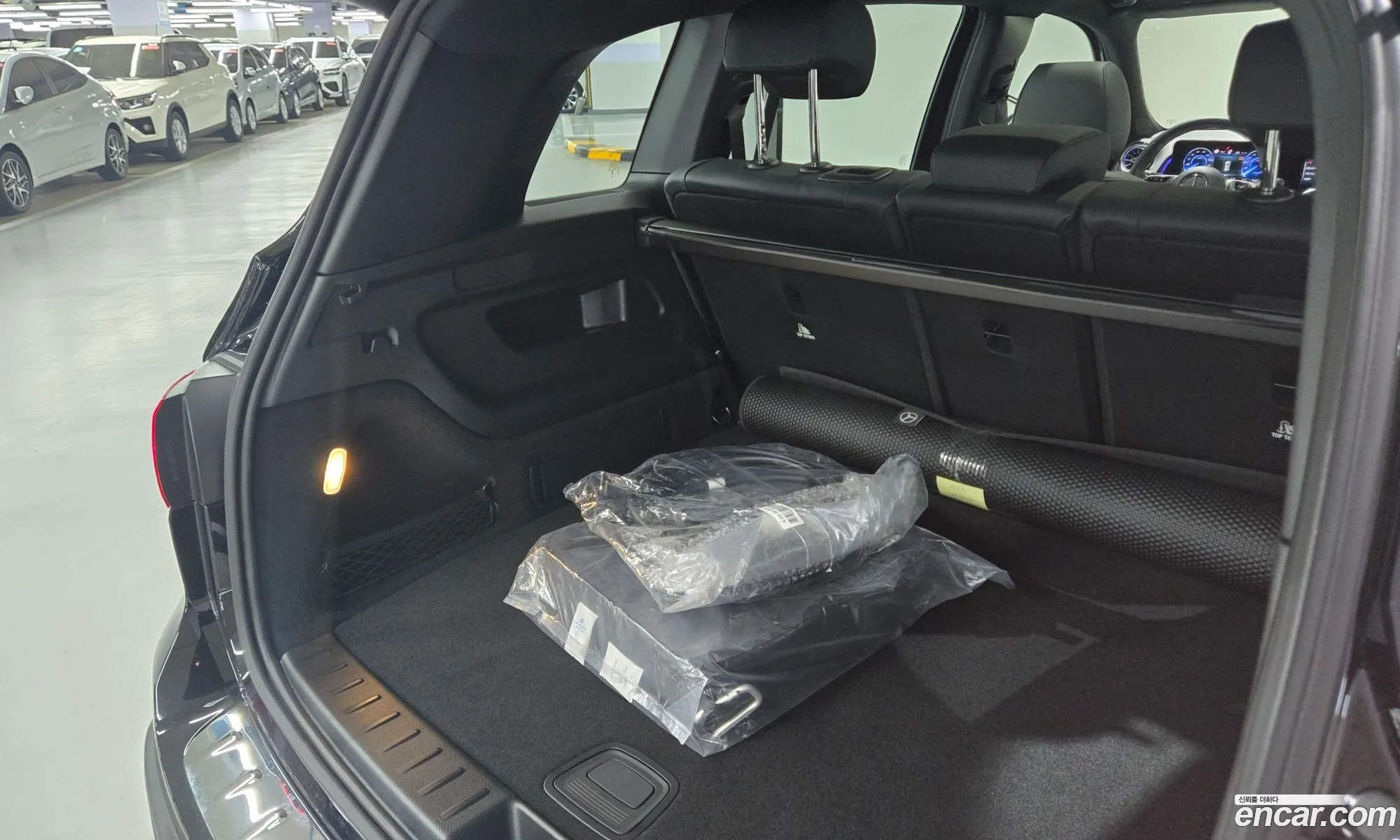 Mercedes-Benz EQB X243 2025 — 14