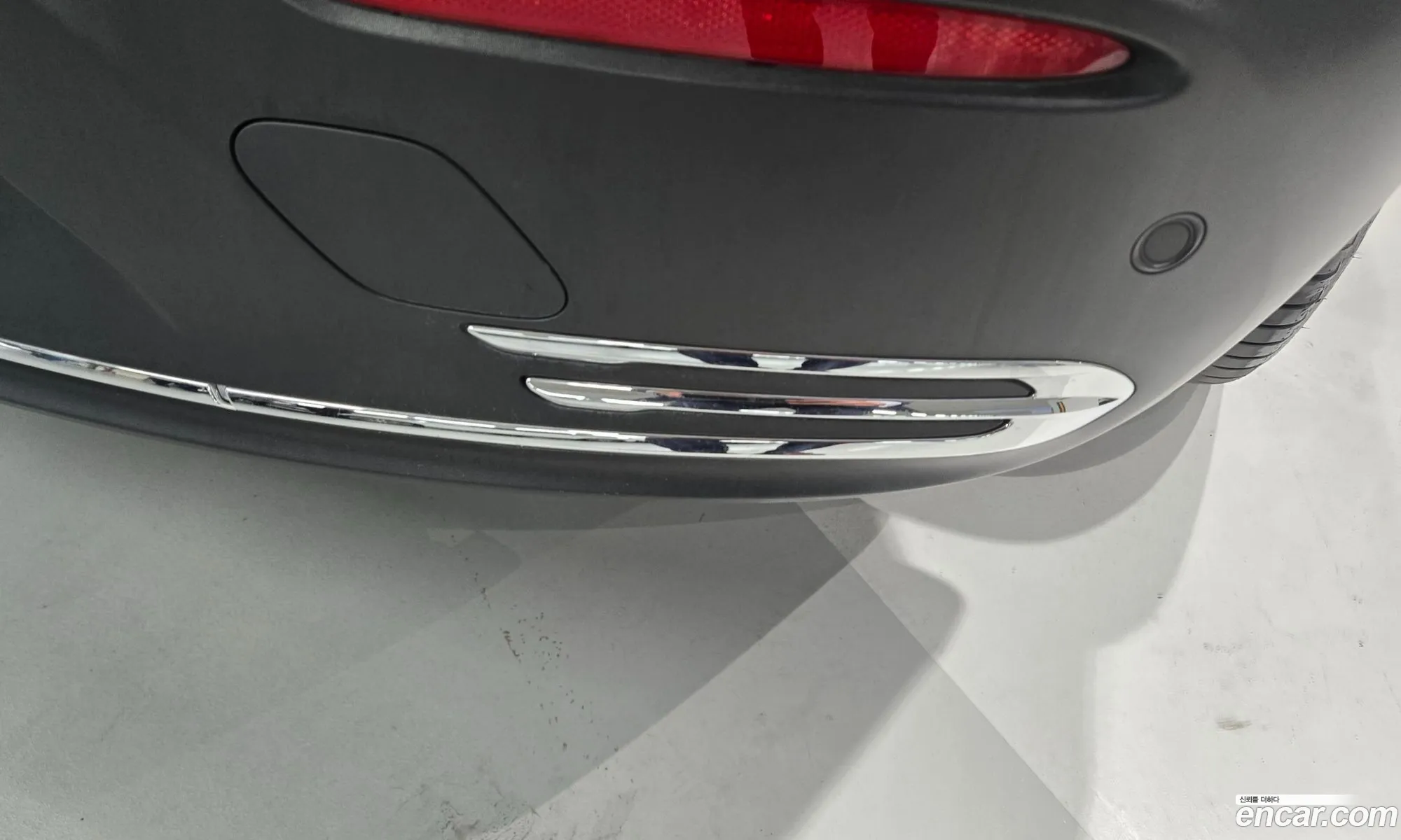 Mercedes-Benz EQB X243 2025 — 2